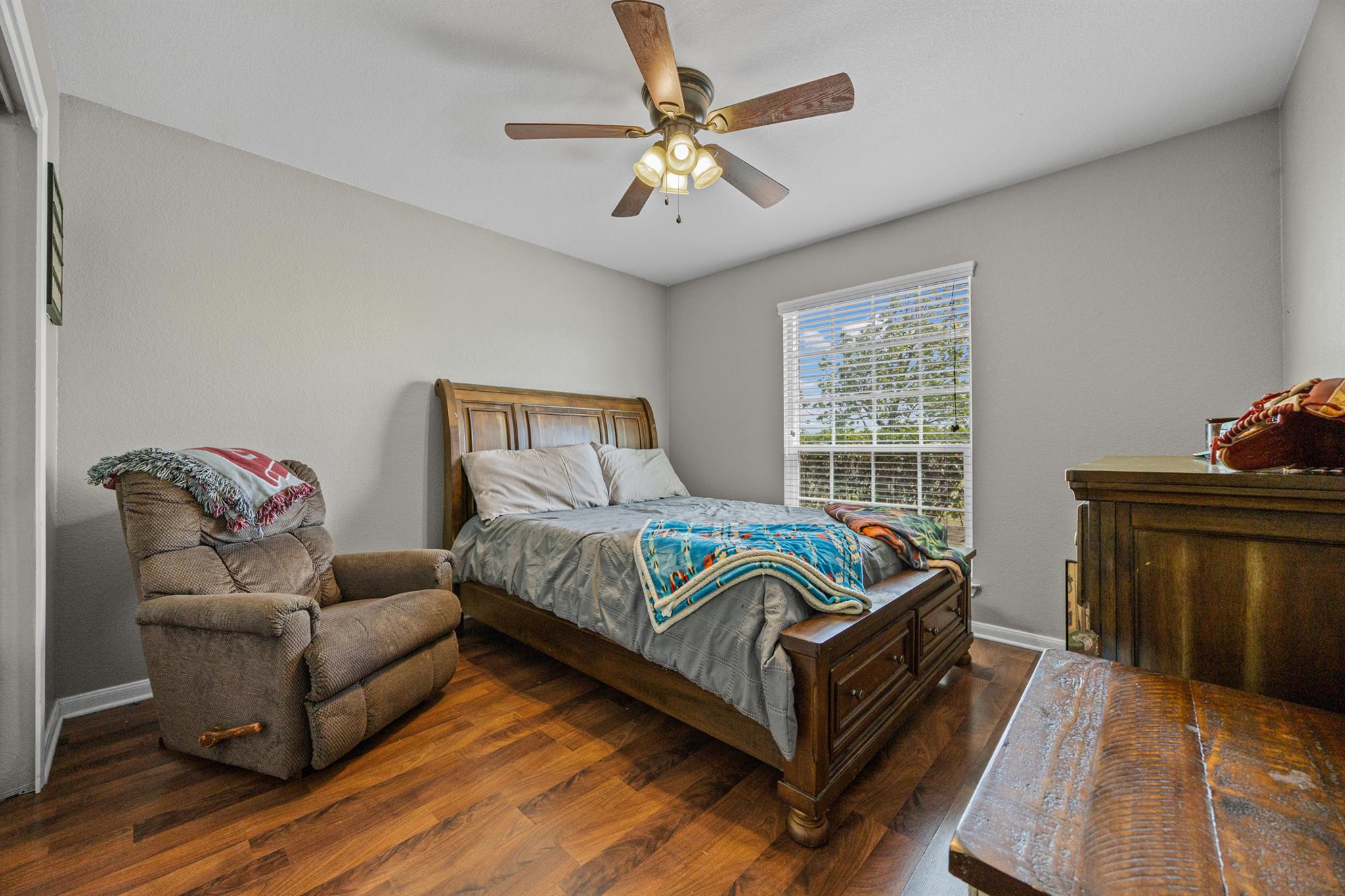 1513 Monte Vista Dr, Lockhart, TX 78644