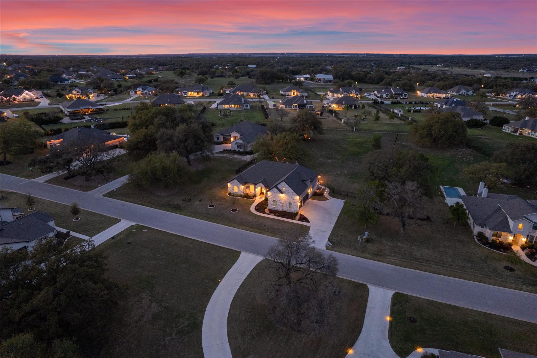 210 Miranda Way, Georgetown, TX 78633