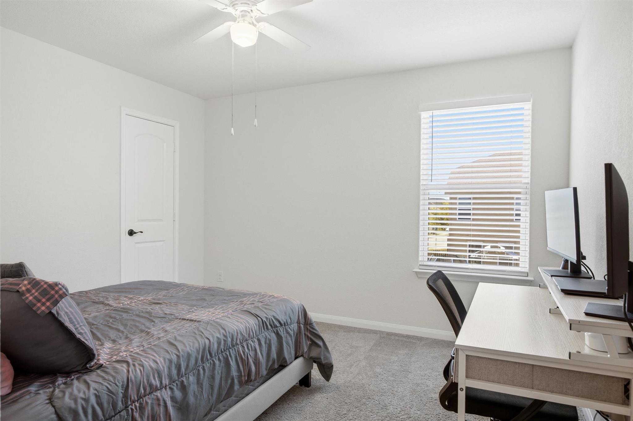 1728 Amy Dr, Kyle, TX 78640