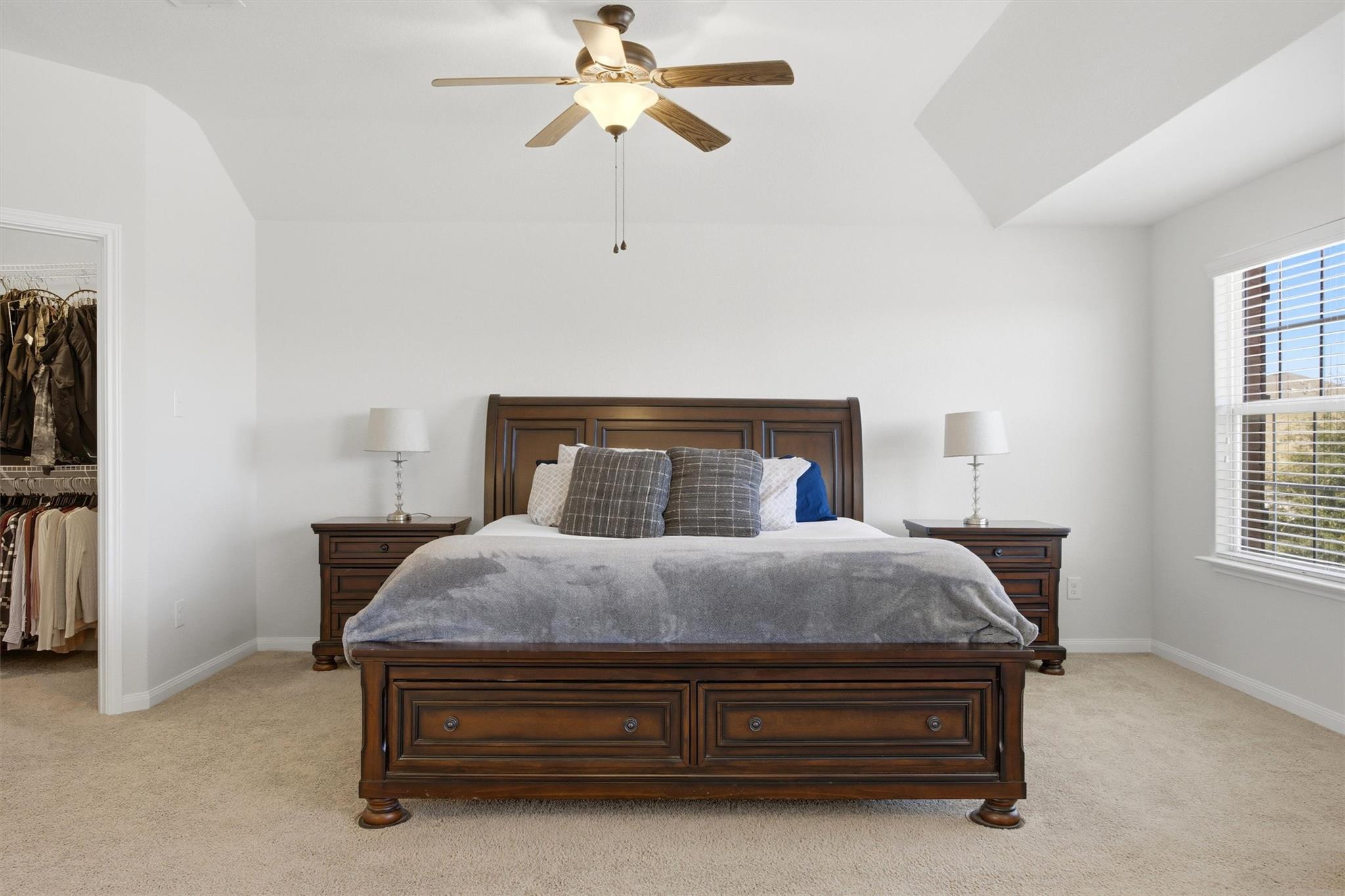 1728 Amy Dr, Kyle, TX 78640