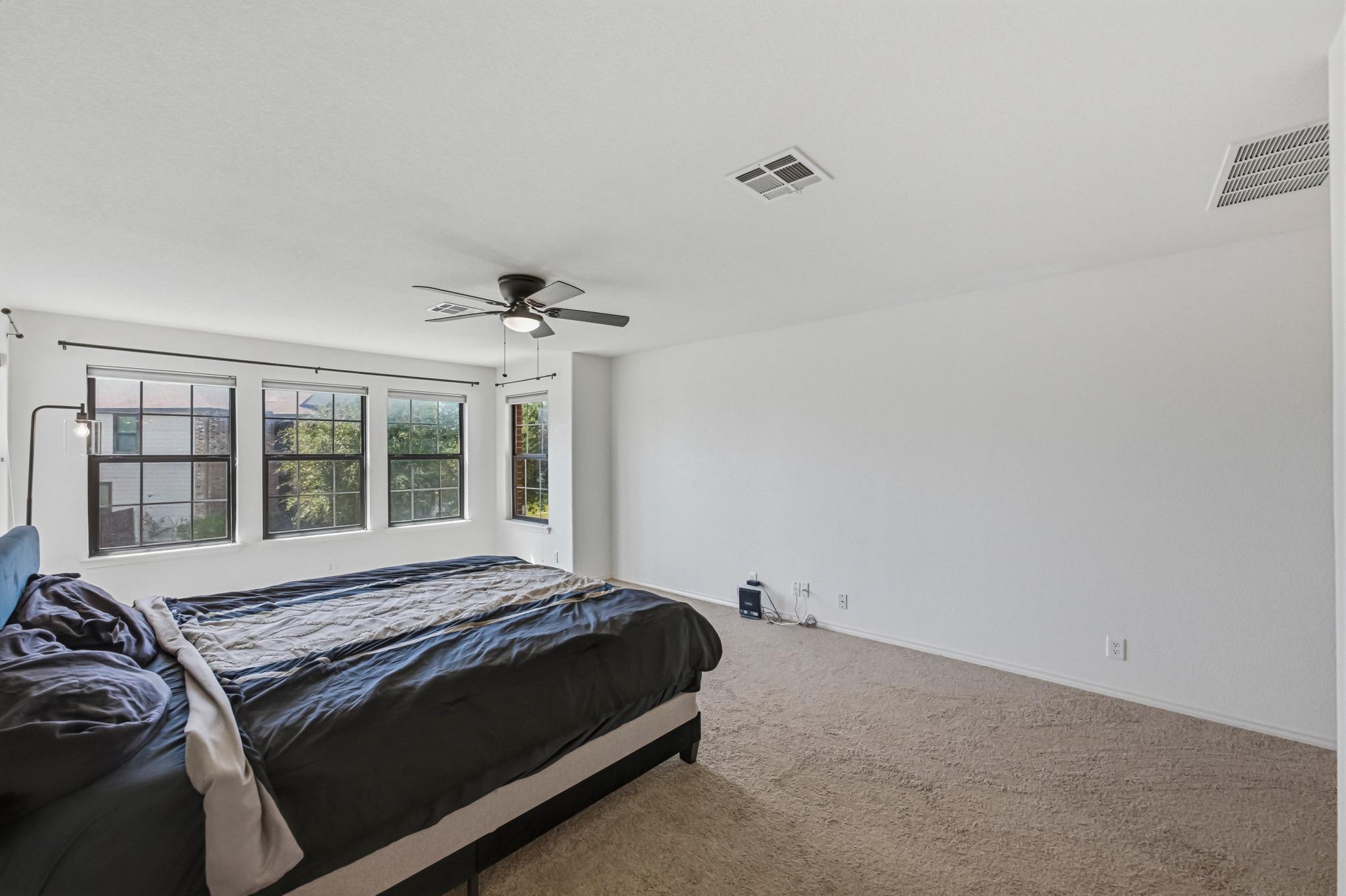 380 Apricot Dr, Kyle, TX 78640