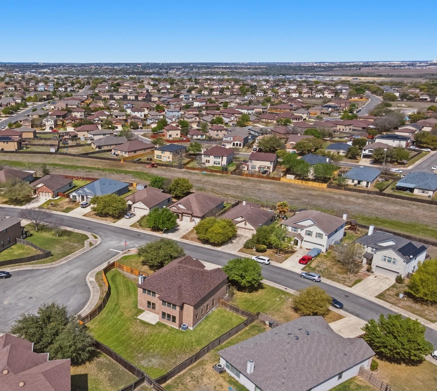 380 Apricot Dr, Kyle, TX 78640