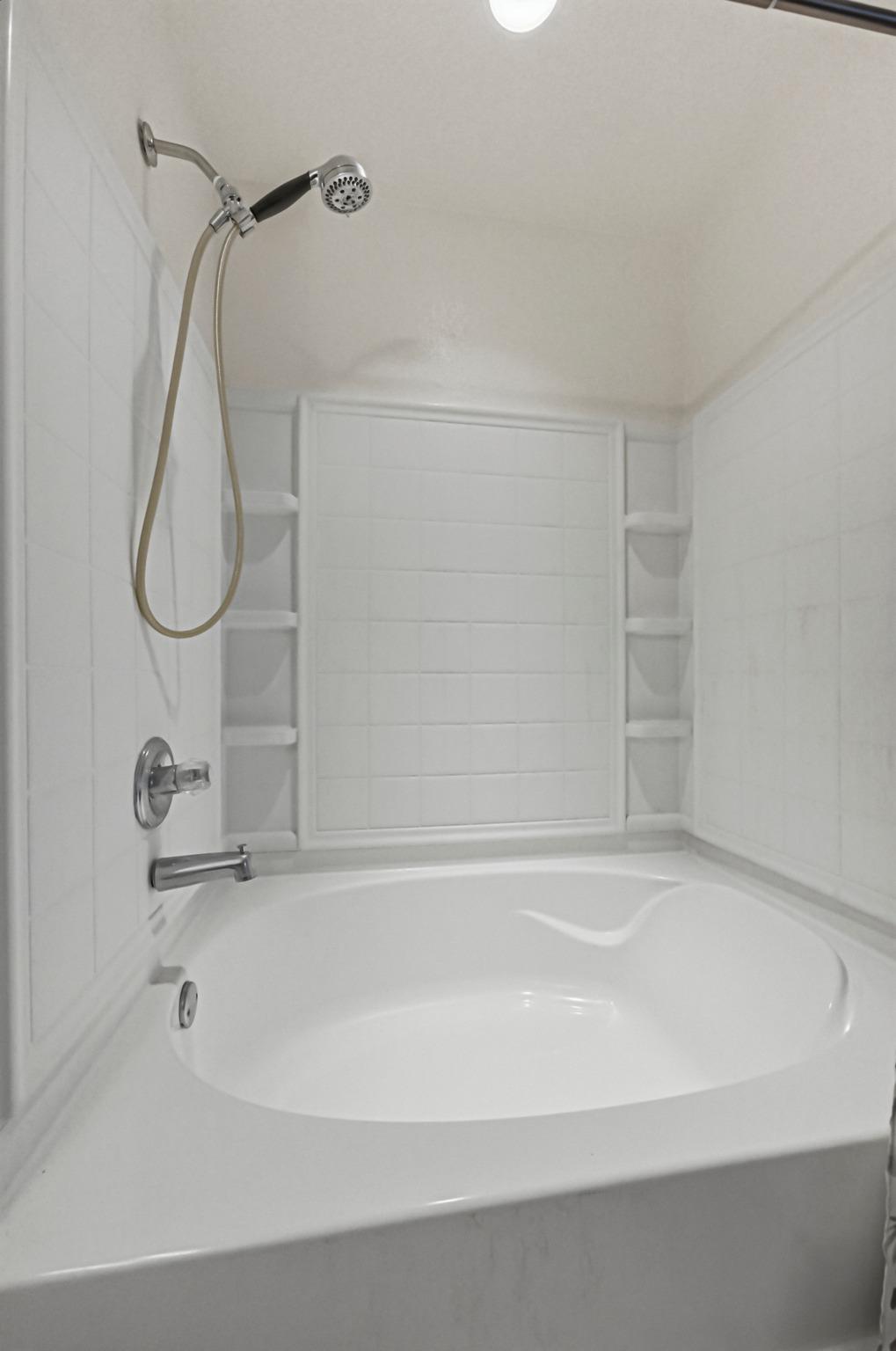 380 Apricot Dr, Kyle, TX 78640