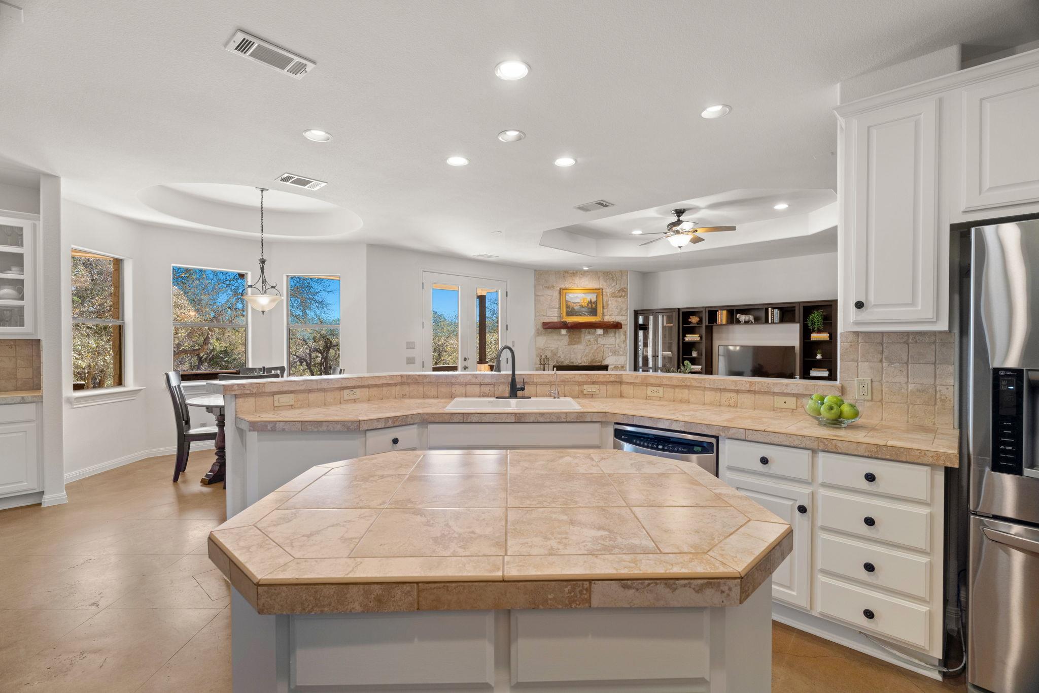 1426 Shelton Ranch Rd, Dripping Springs, TX 78620