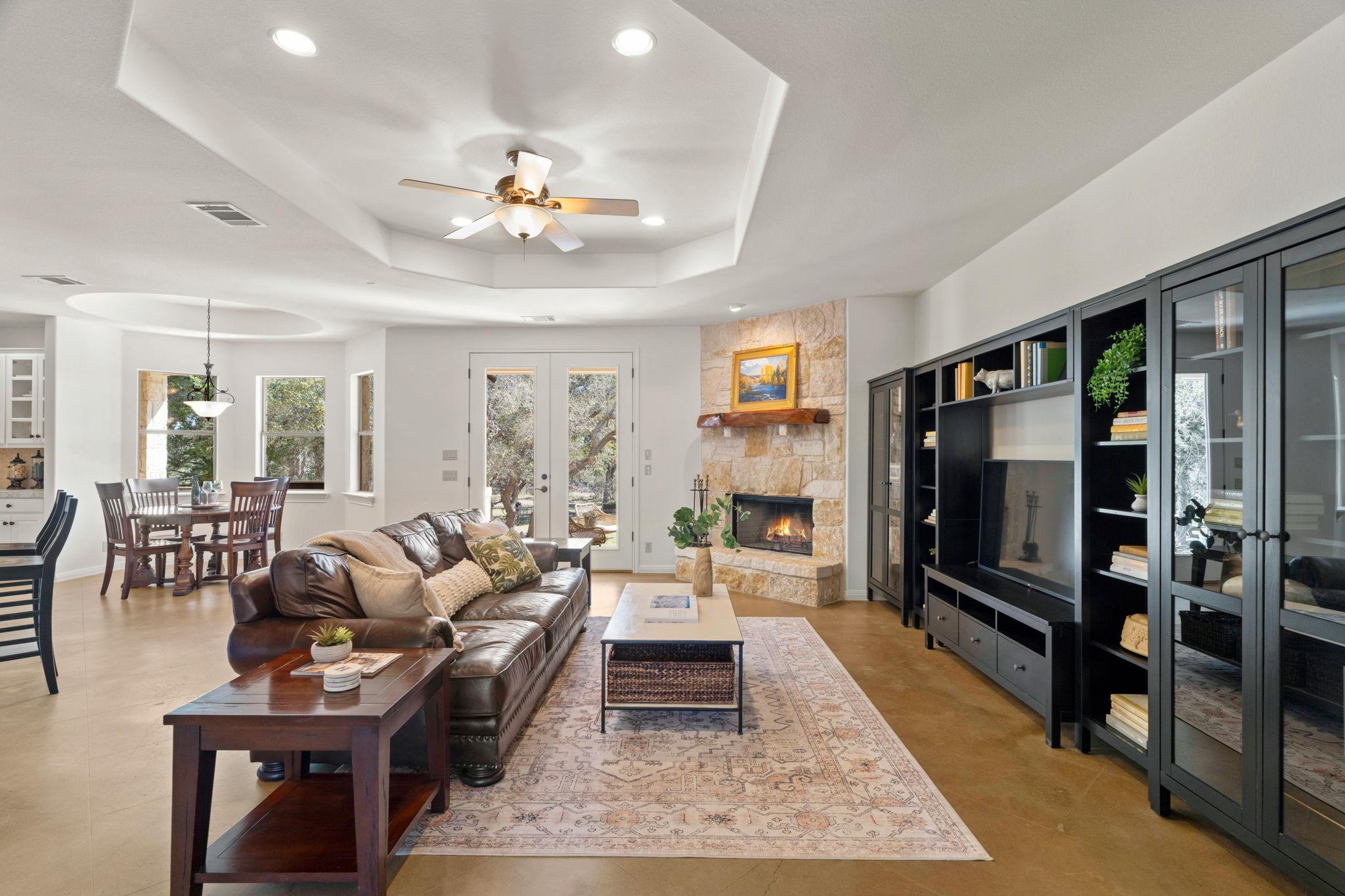 1426 Shelton Ranch Rd, Dripping Springs, TX 78620