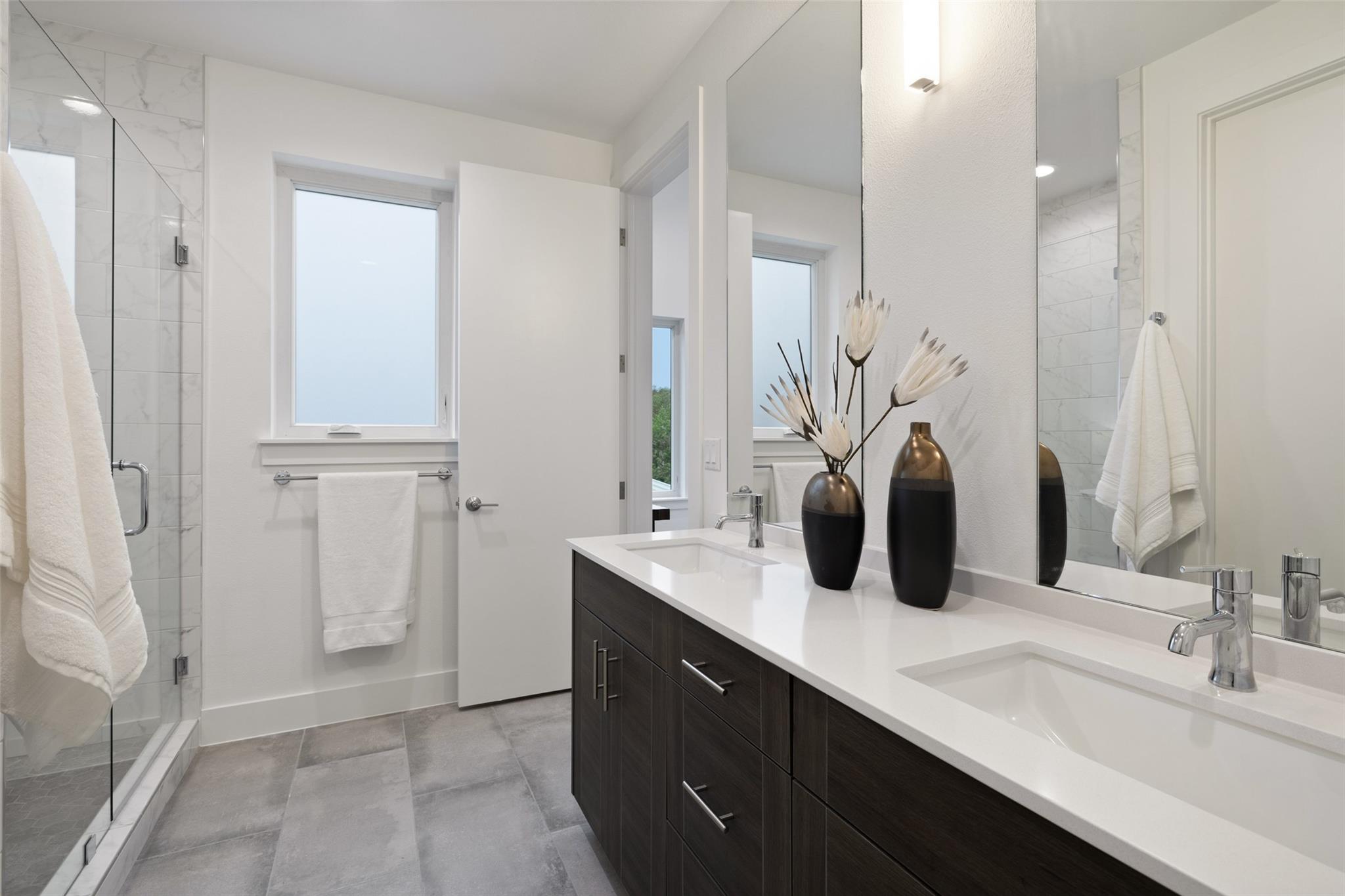 900 S 2nd St # 20, Austin, TX 78704