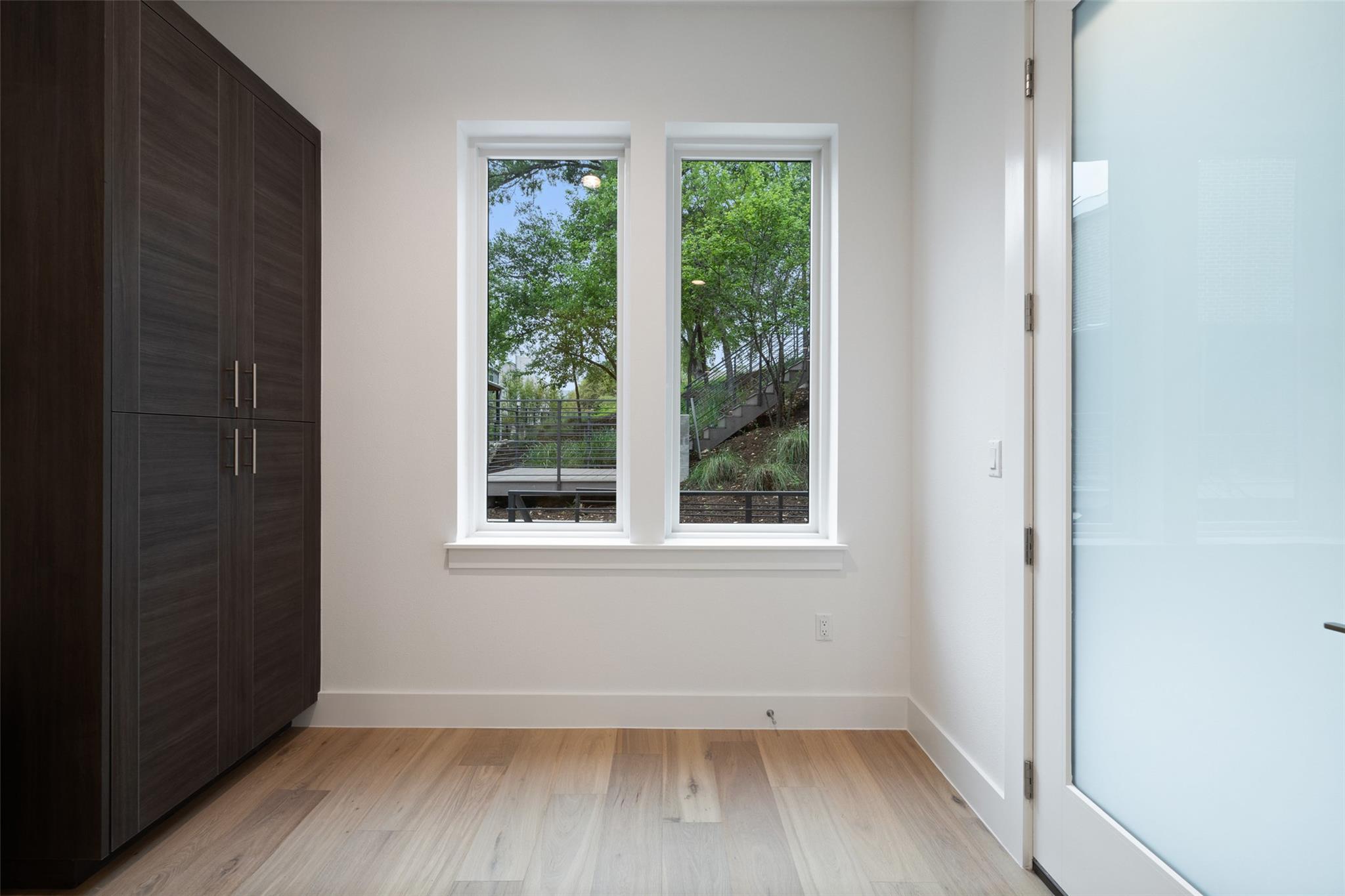 900 S 2nd St # 20, Austin, TX 78704