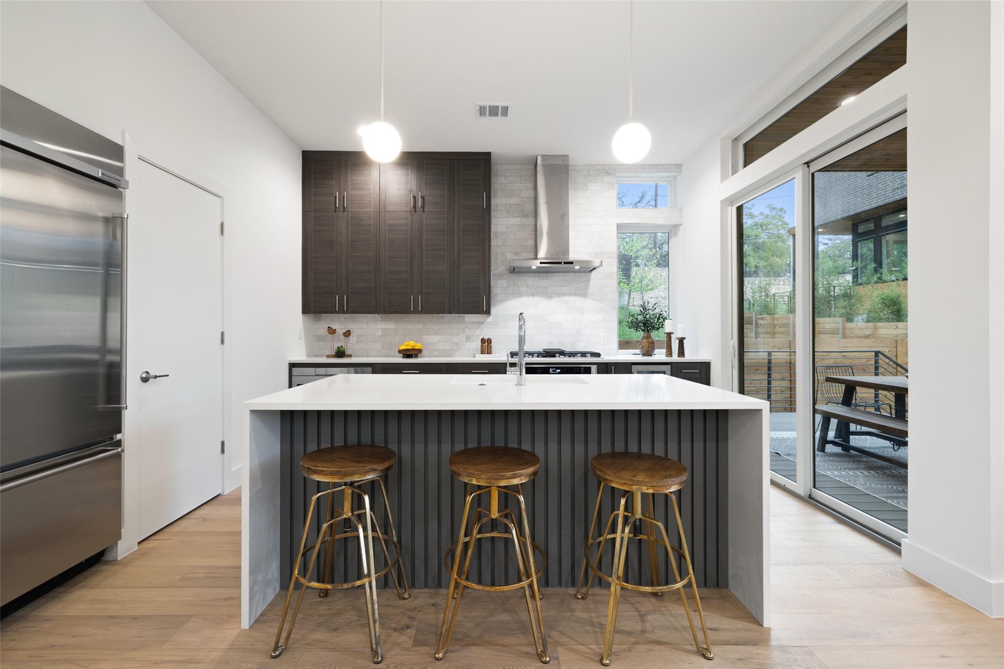900 S 2nd St # 20, Austin, TX 78704