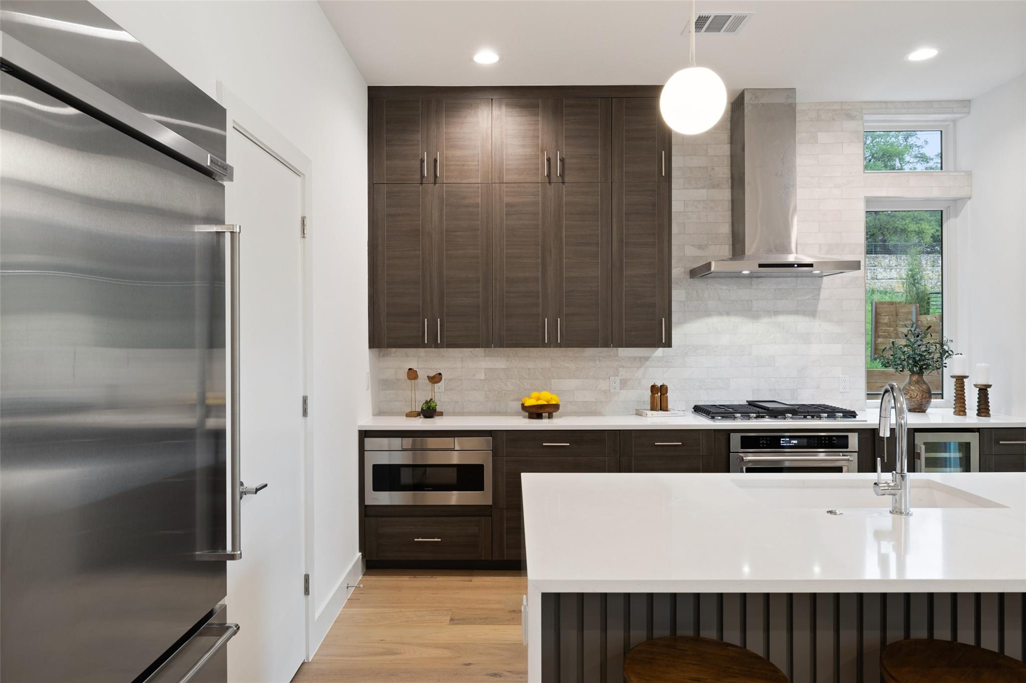 900 S 2nd St # 20, Austin, TX 78704