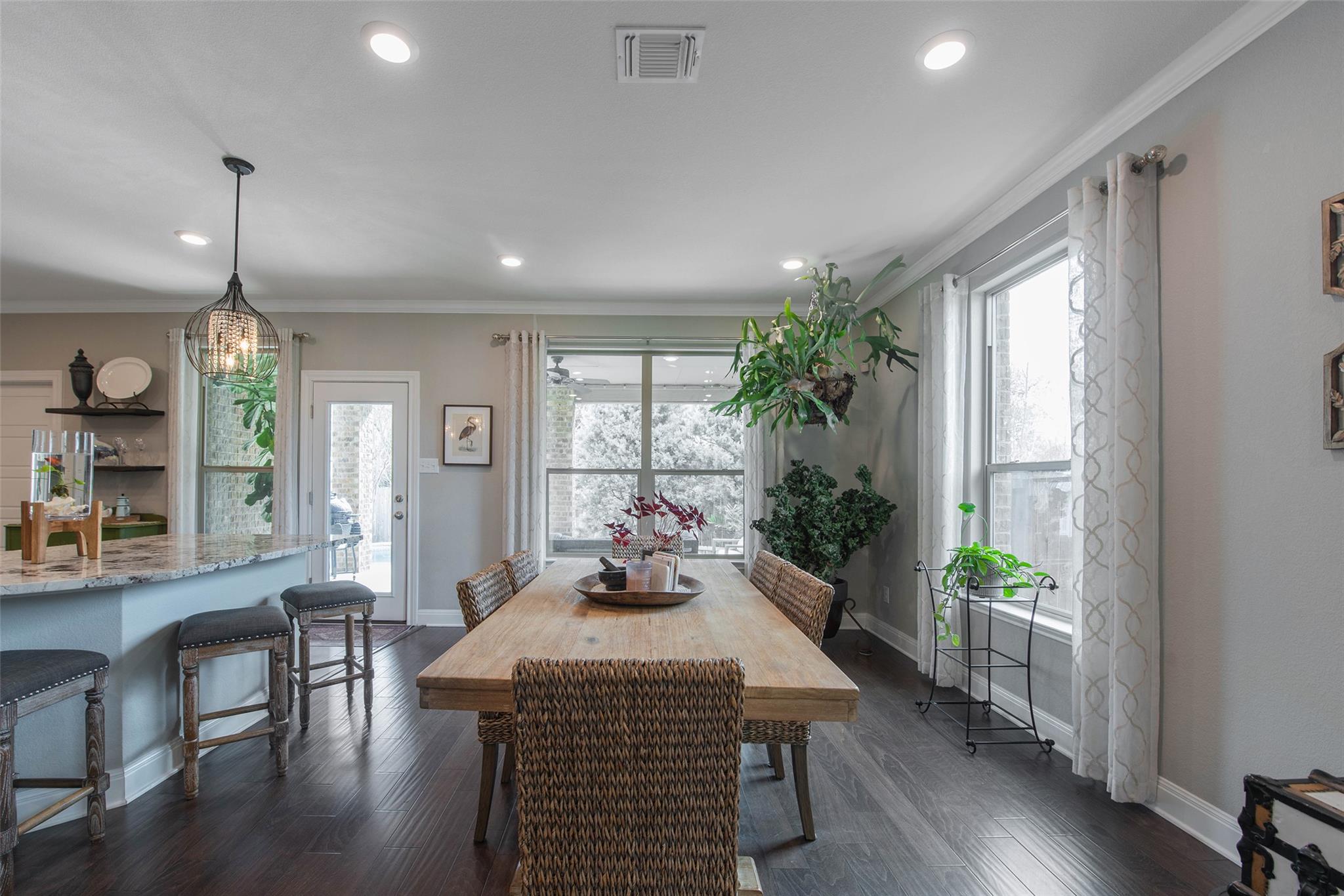 1612 Bovina Dr, Leander, TX 78641