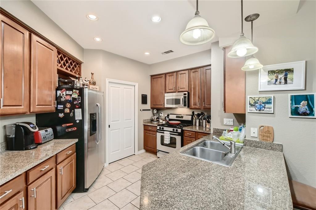300 San Gabriel Village Blvd # 424, Georgetown, TX 78626
