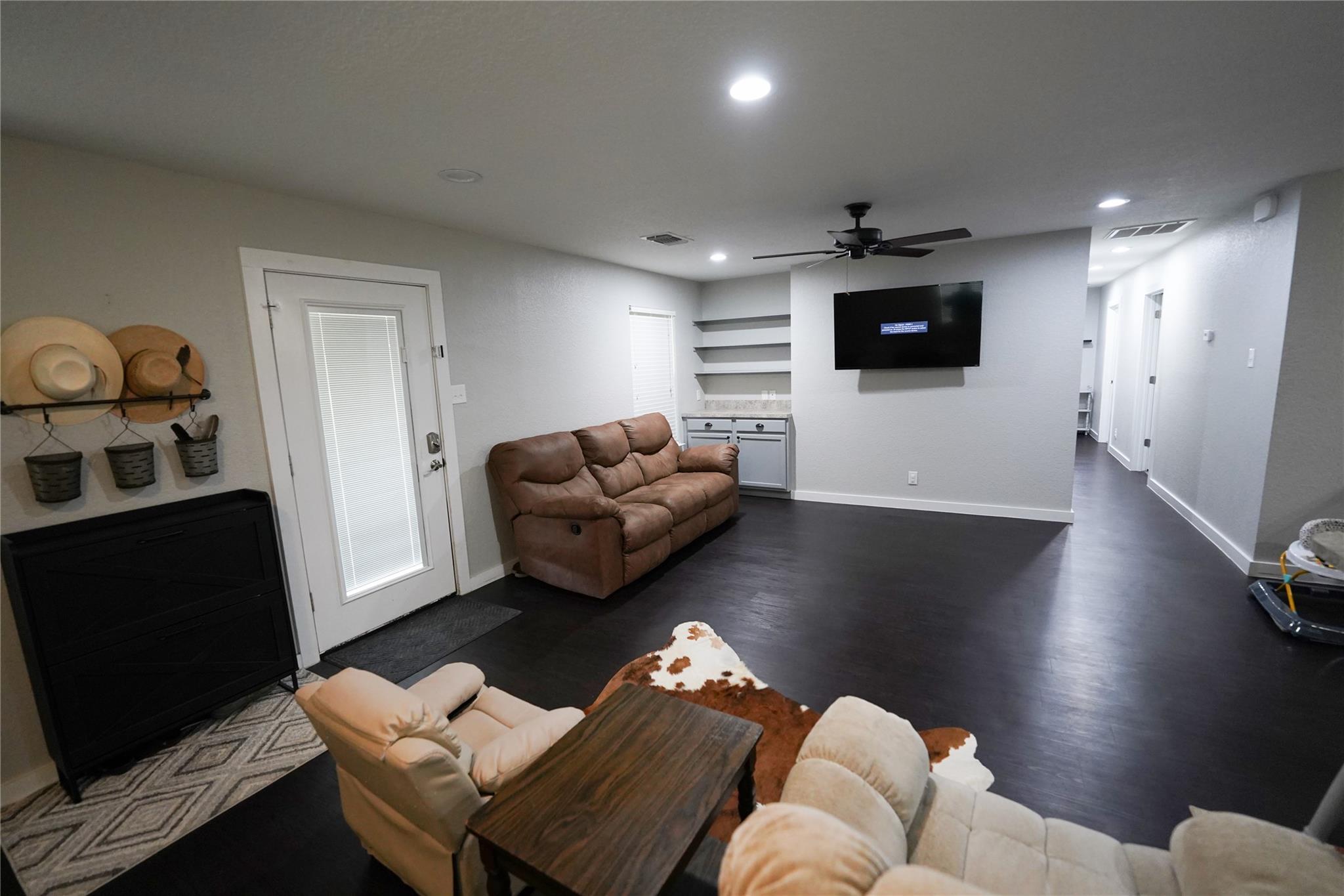 3363 Fm 713, Lockhart, TX 78644