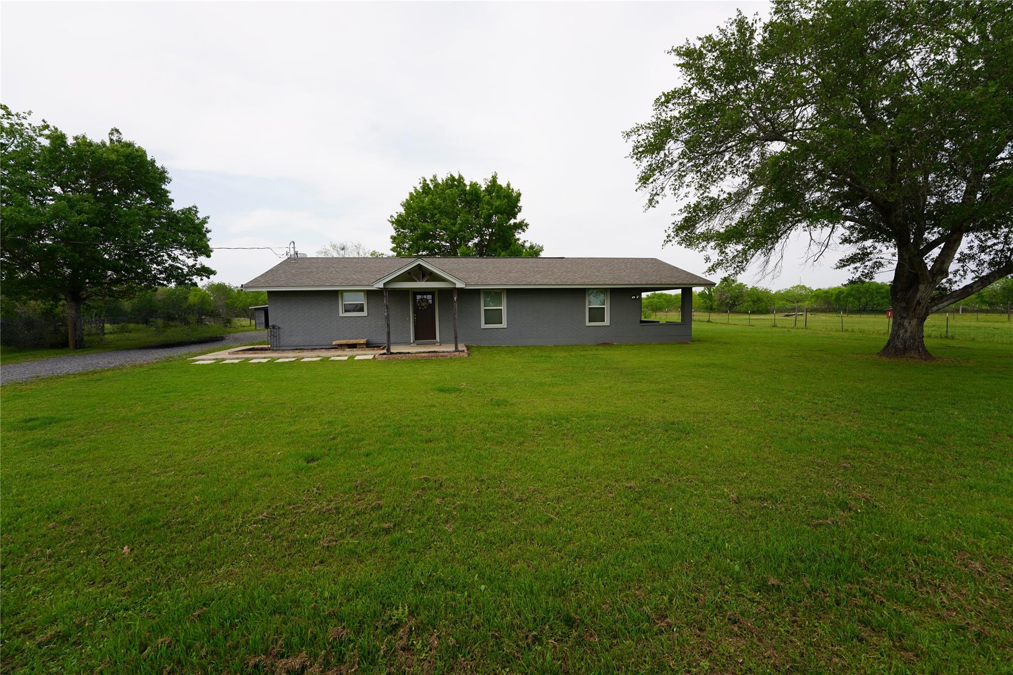 3363 Fm 713, Lockhart, TX 78644