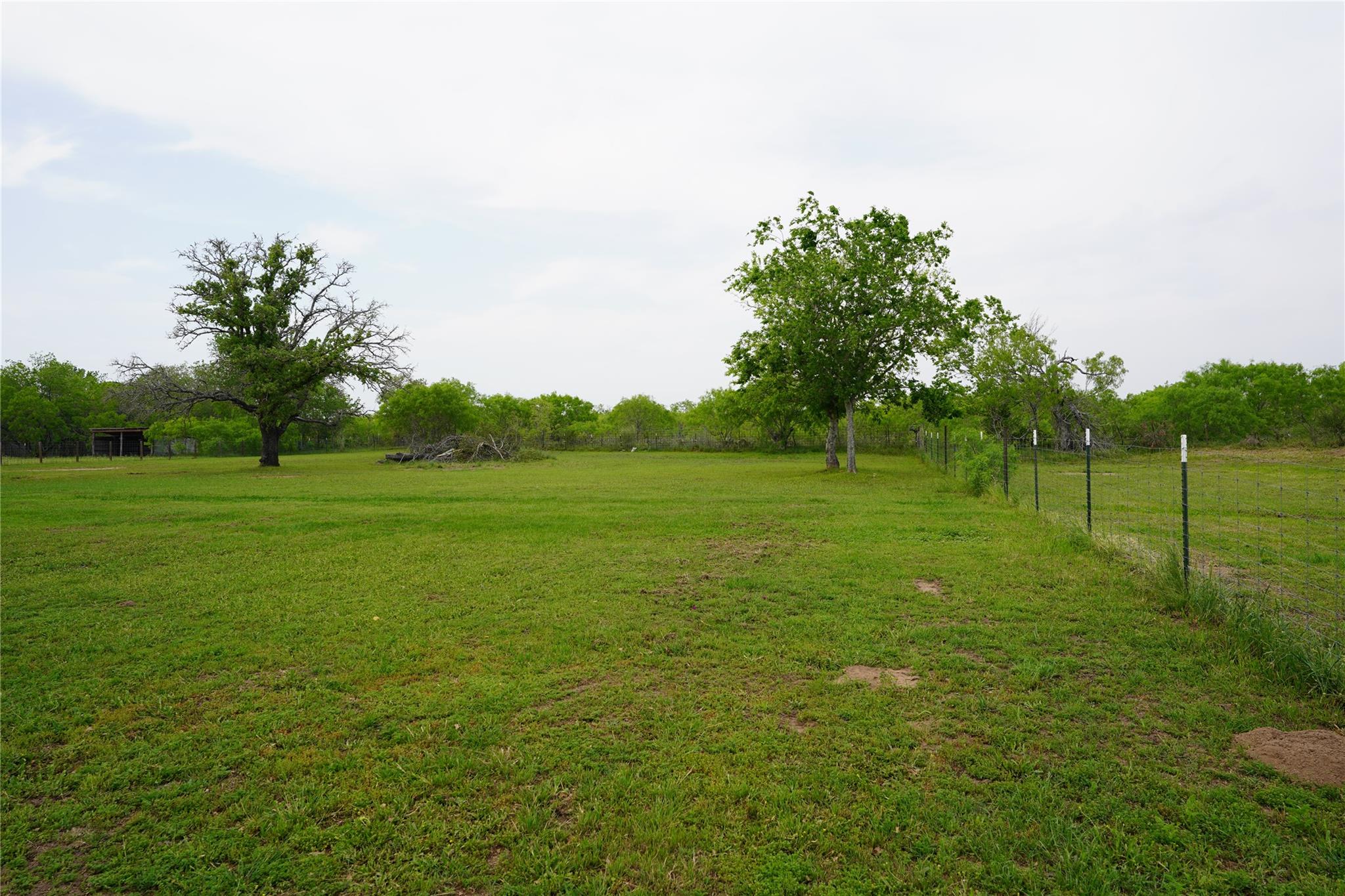 3363 Fm 713, Lockhart, TX 78644