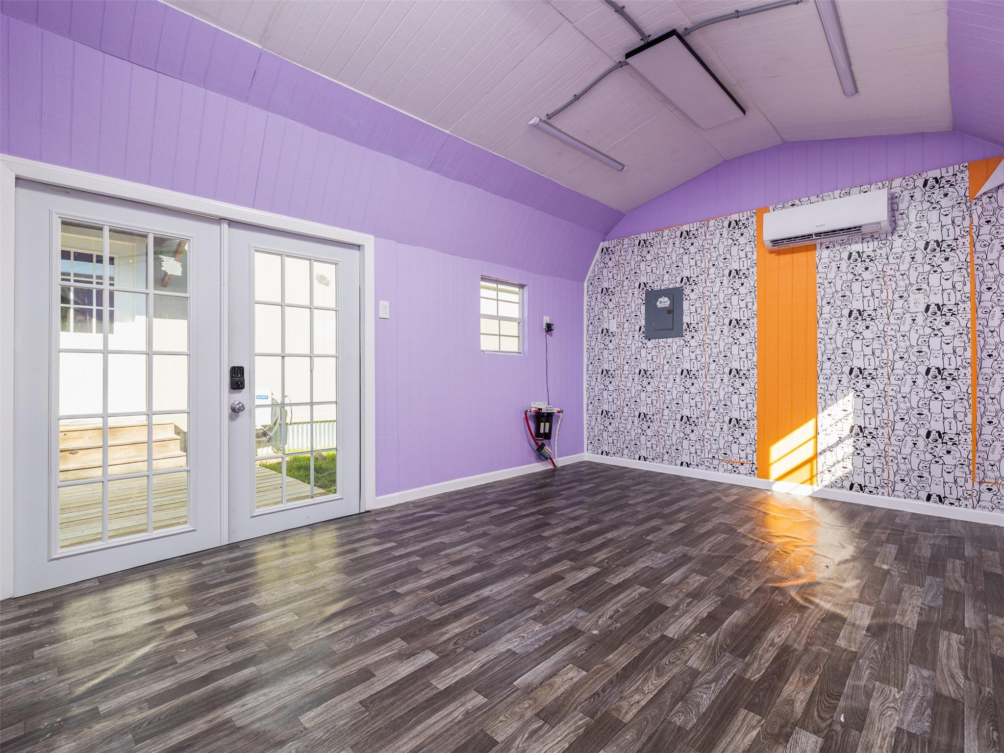 400 Private Road 4295, Rockdale, TX 76567