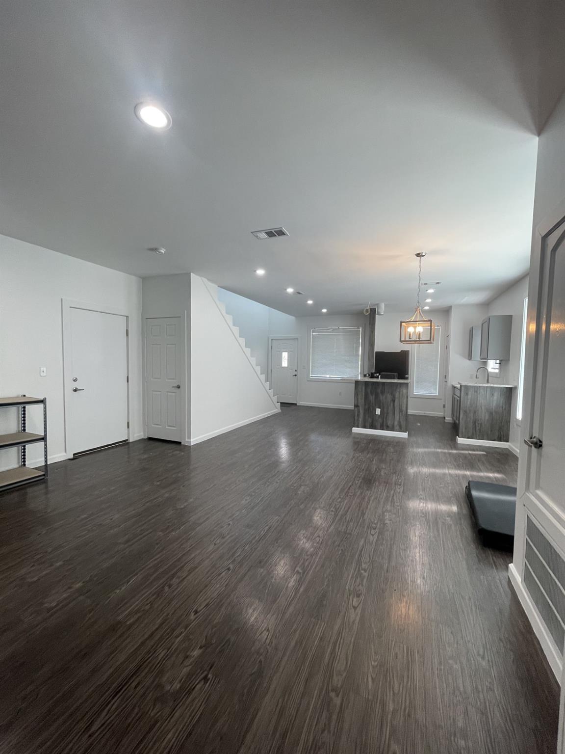 160 Pope Bnd S # C, Cedar Creek, TX 78612