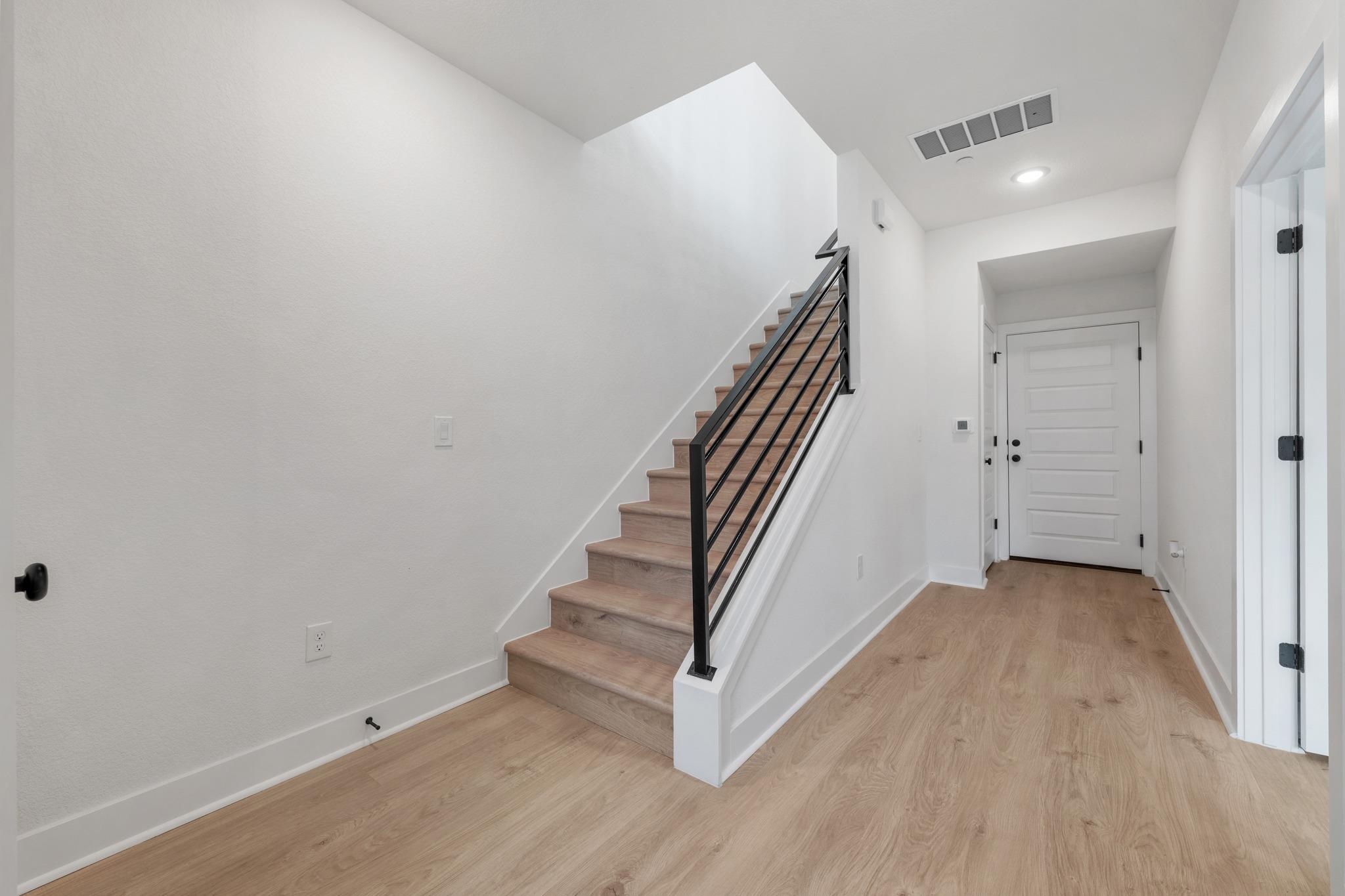 200 W 56th St # 1103, Austin, TX 78751