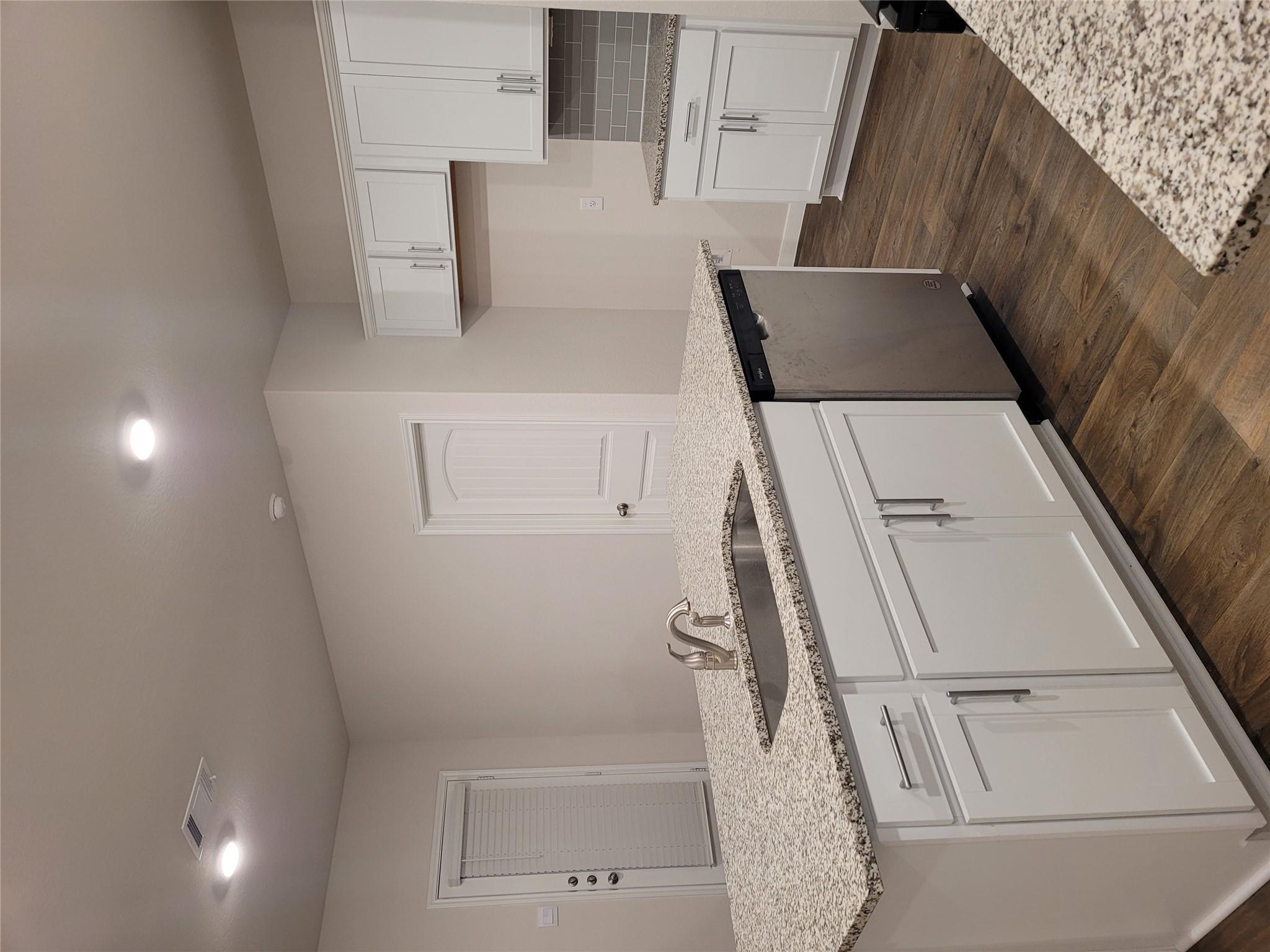 211 CALLADO Cir, San Marcos, TX 78666