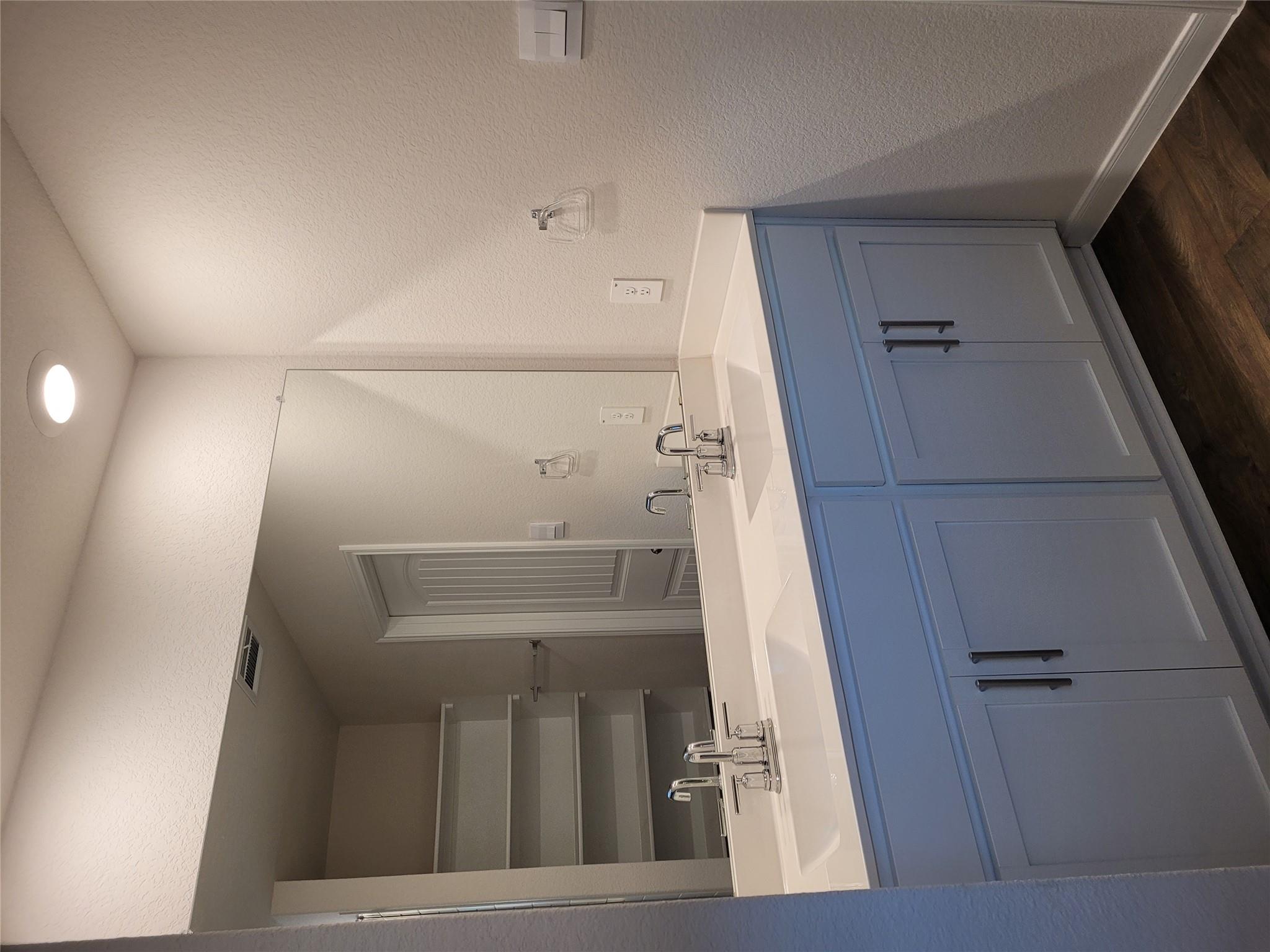 211 CALLADO Cir, San Marcos, TX 78666