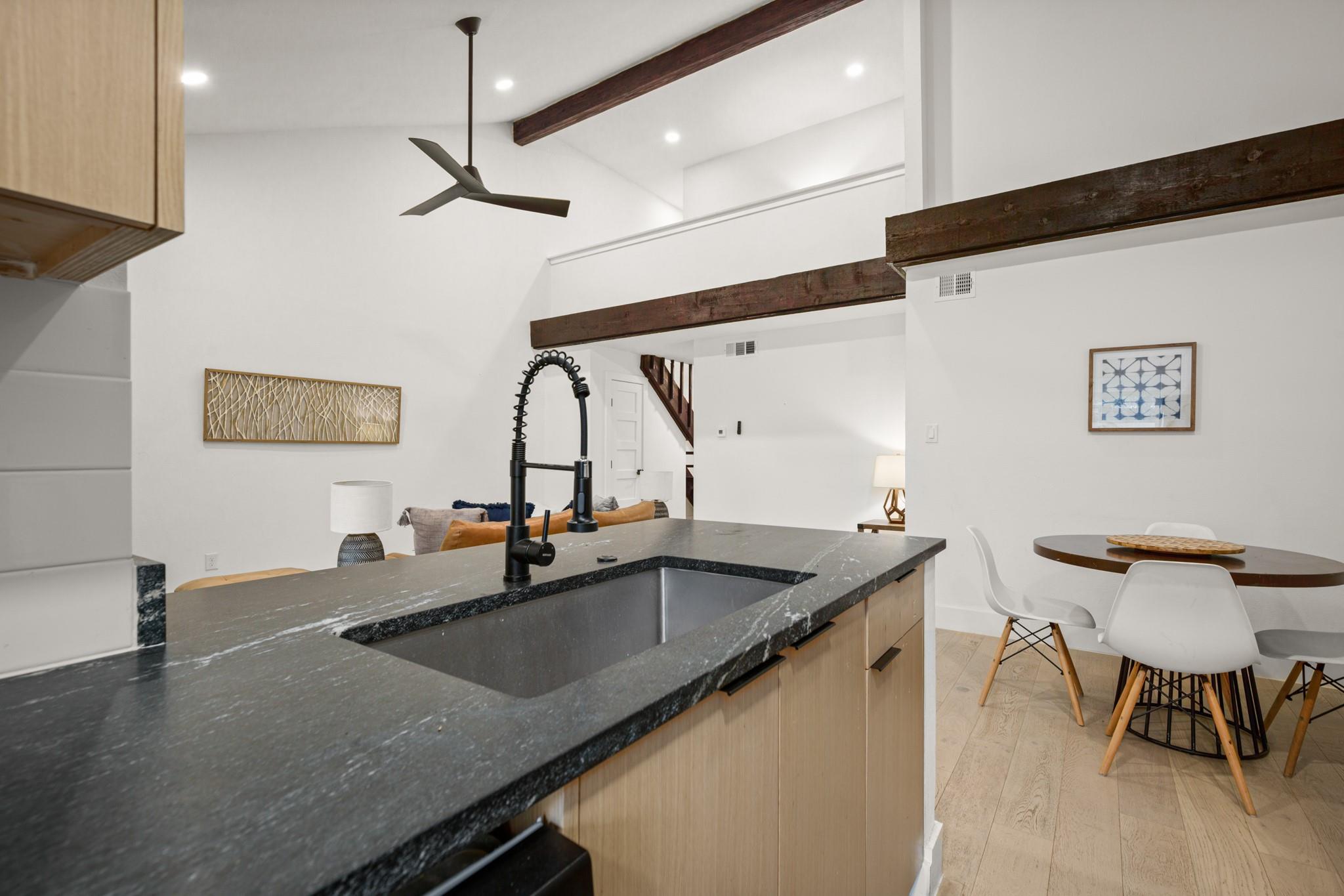 6807 Woodhue Dr # A, Austin, TX 78745