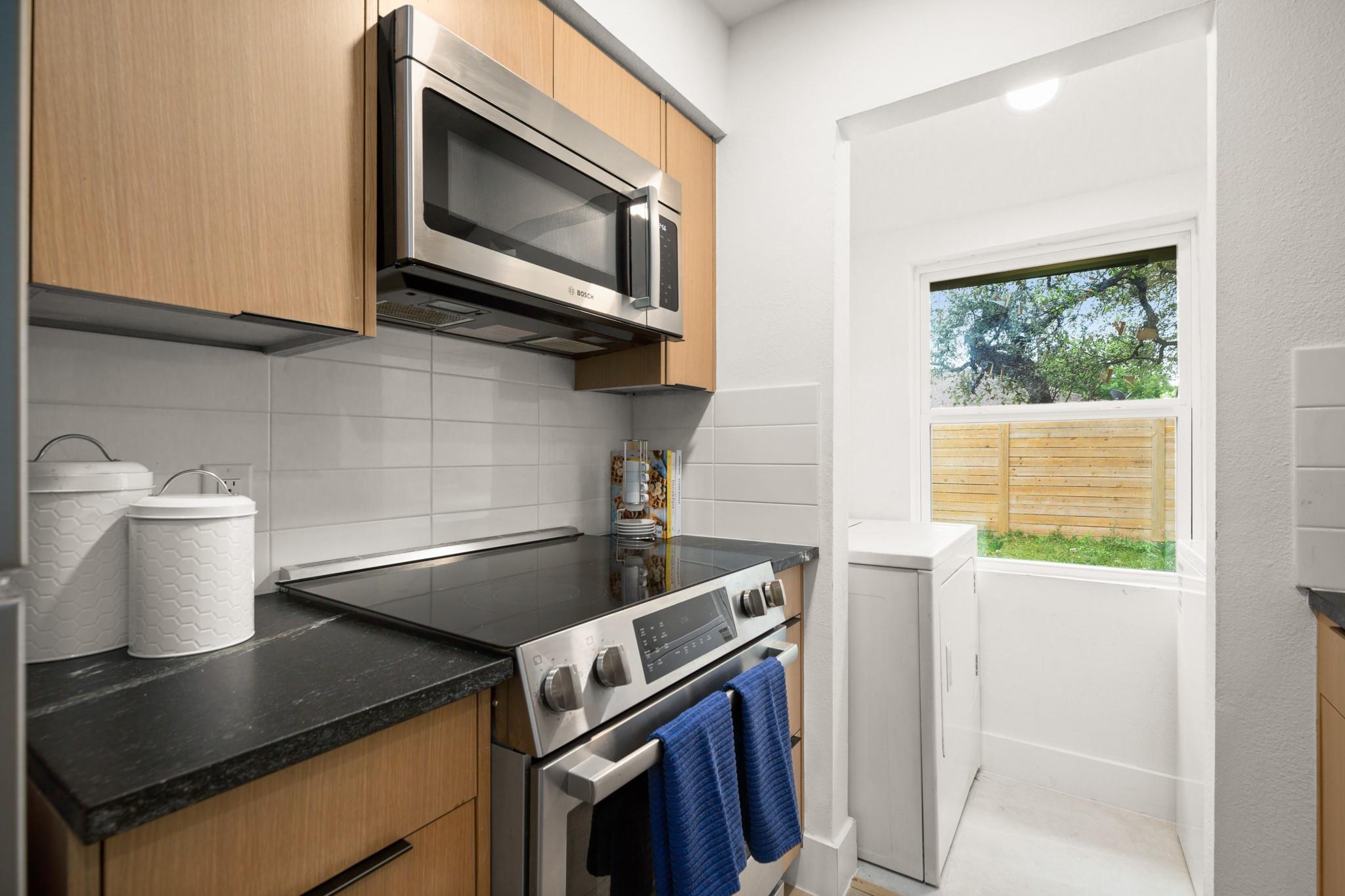 6807 Woodhue Dr # A, Austin, TX 78745