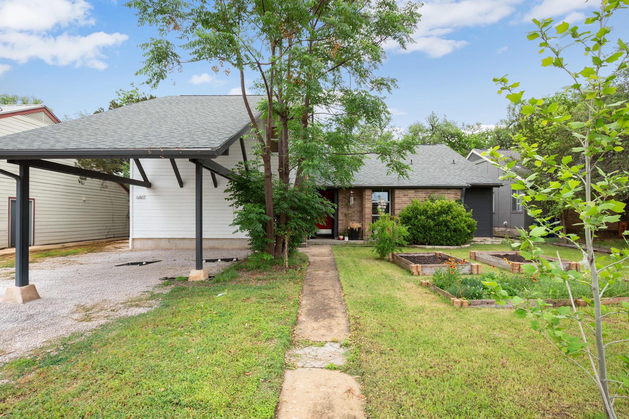 6807 Woodhue Dr # A, Austin, TX 78745