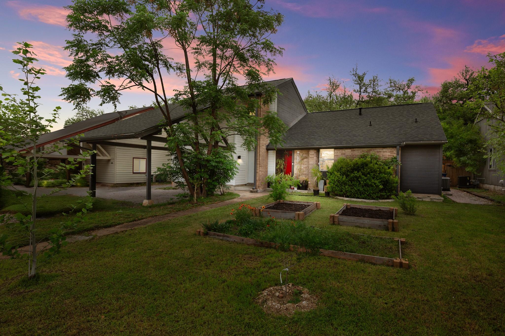 6807 Woodhue Dr # A, Austin, TX 78745