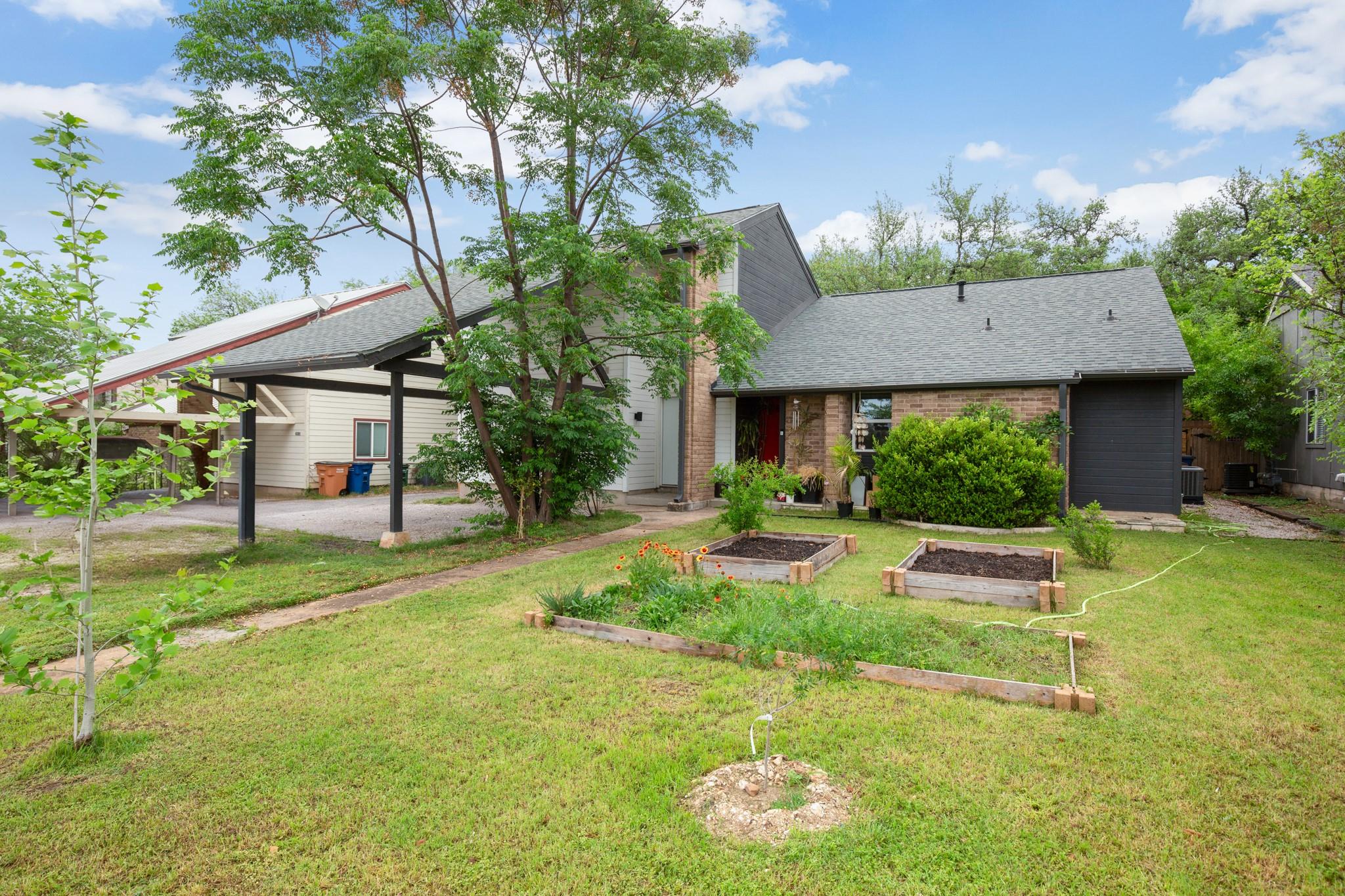 6807 Woodhue Dr # A, Austin, TX 78745