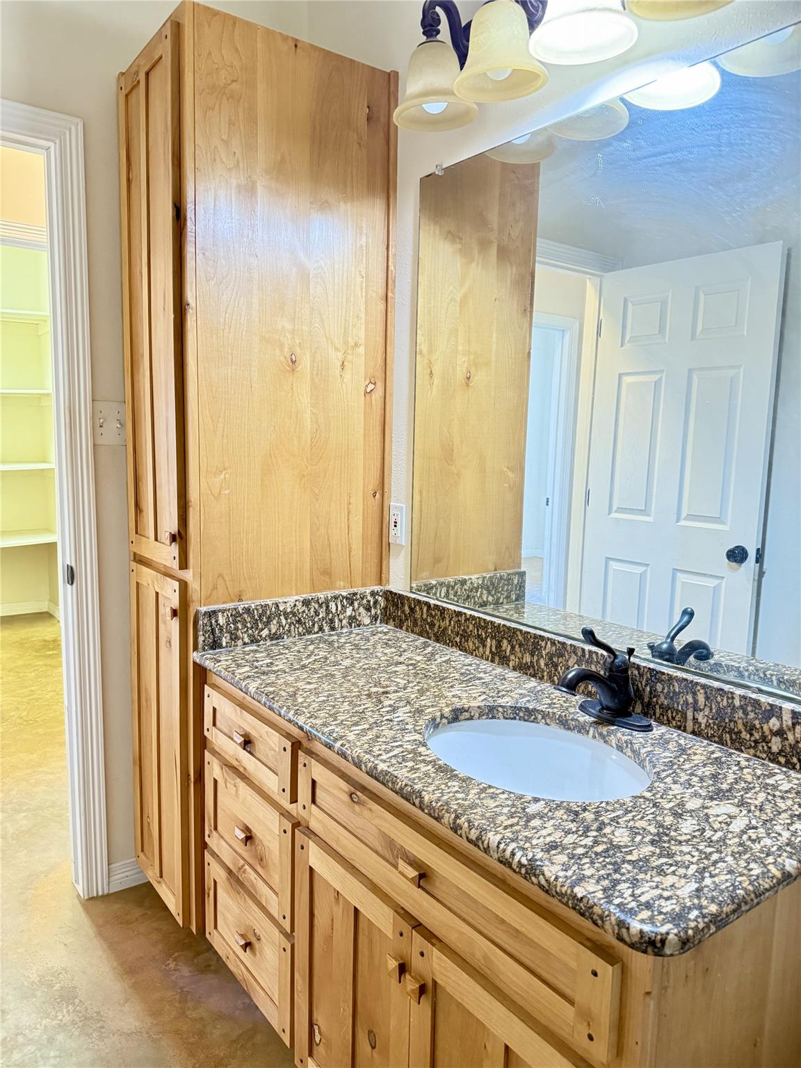 11791 Silver Springs Rd, Rockdale, TX 76567