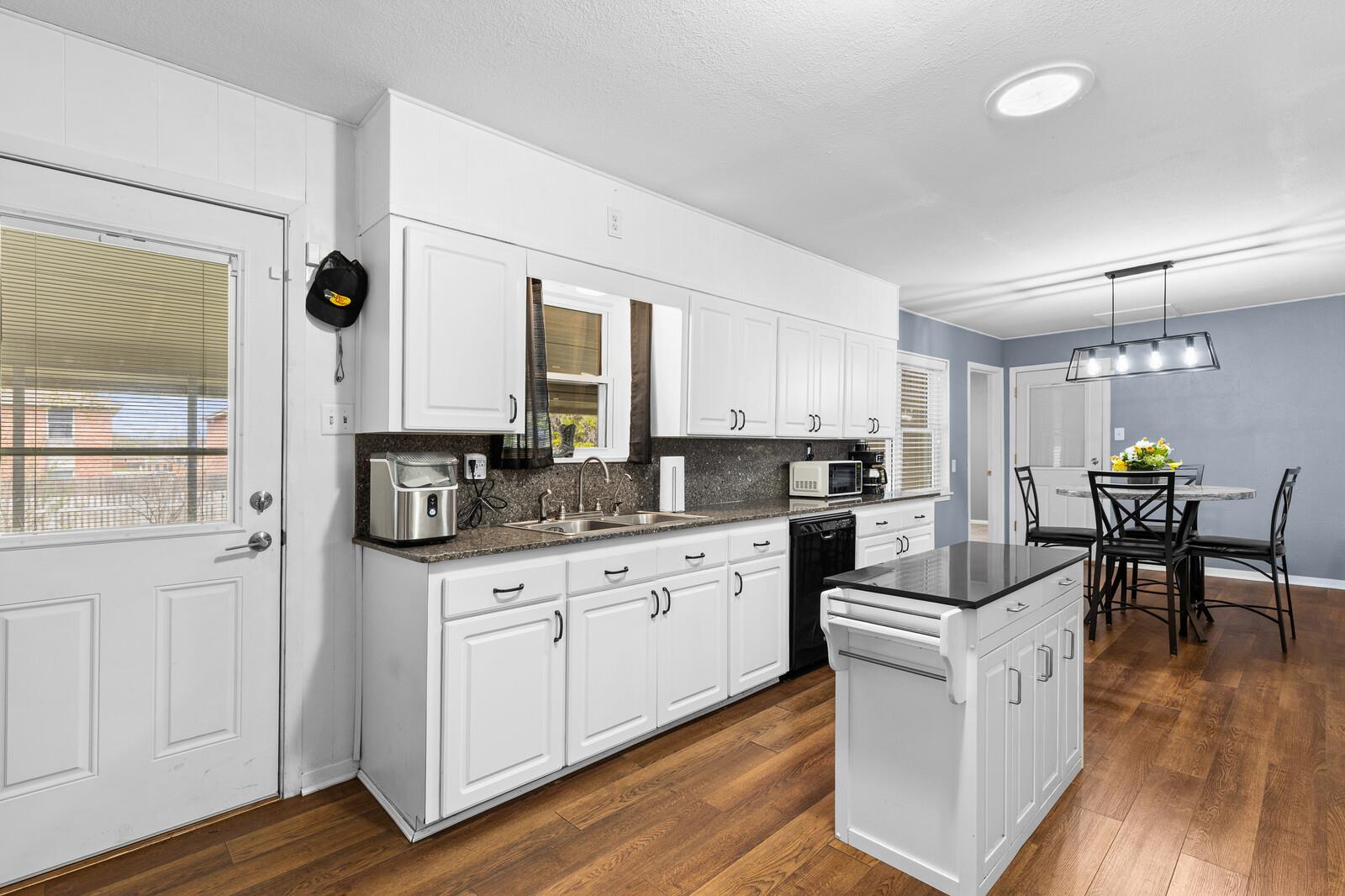 404 Oak St, Copperas Cove, TX 76522