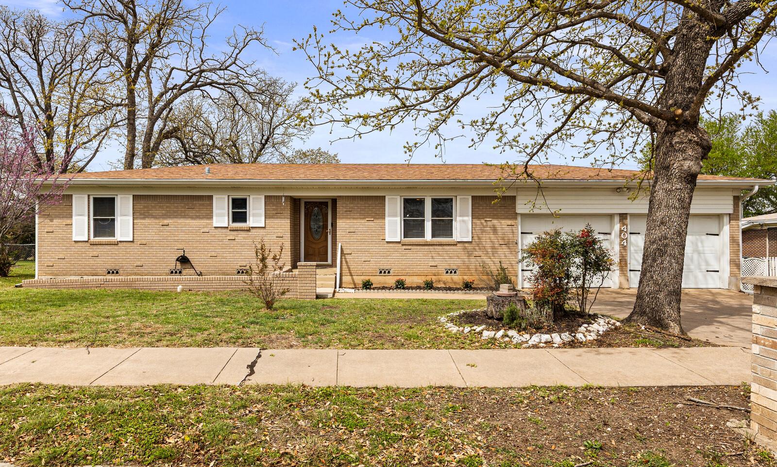 404 Oak St, Copperas Cove, TX 76522