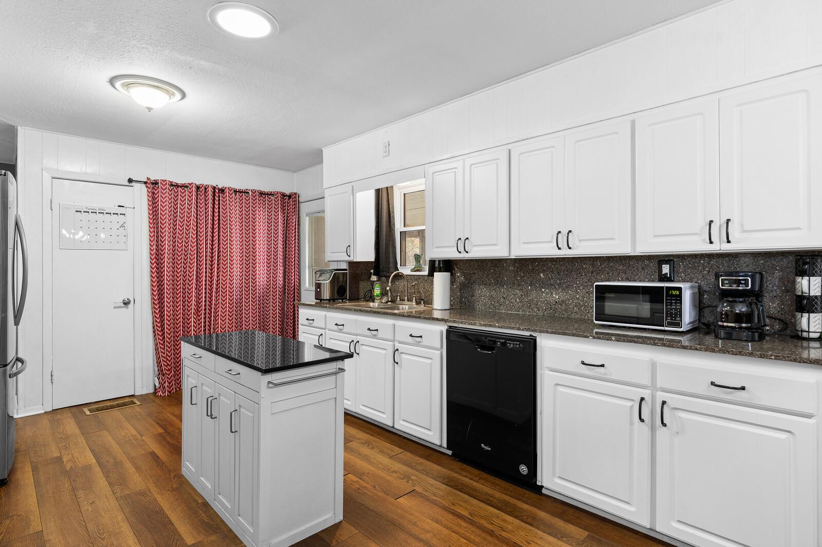 404 Oak St, Copperas Cove, TX 76522