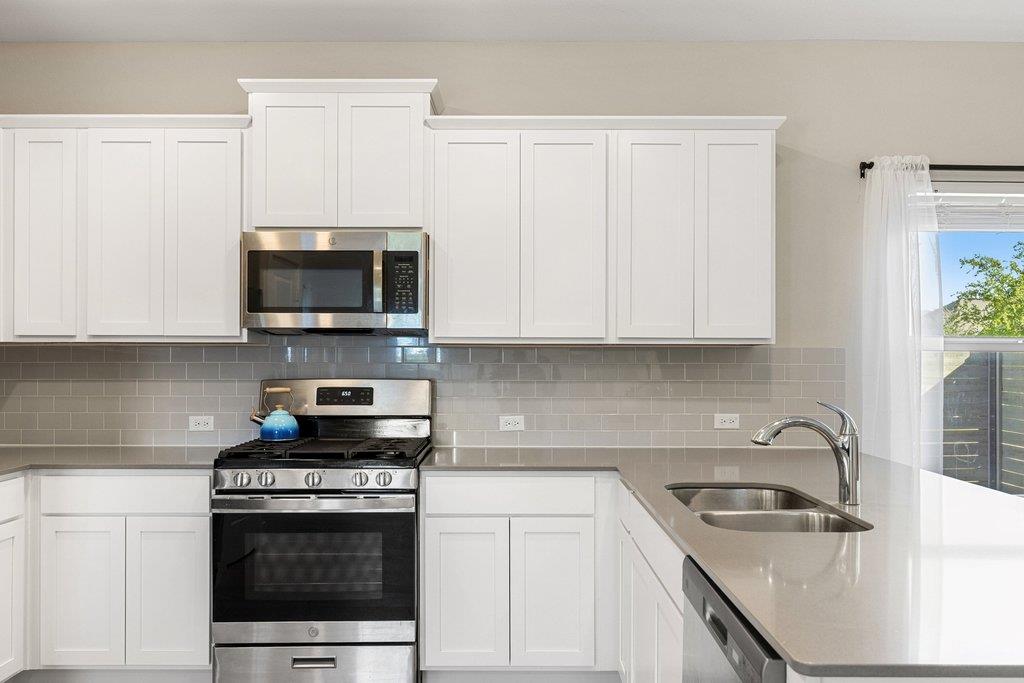 440 Wolf Springs Rd, Georgetown, TX 78628