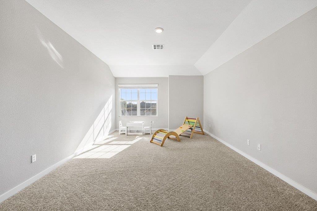 440 Wolf Springs Rd, Georgetown, TX 78628