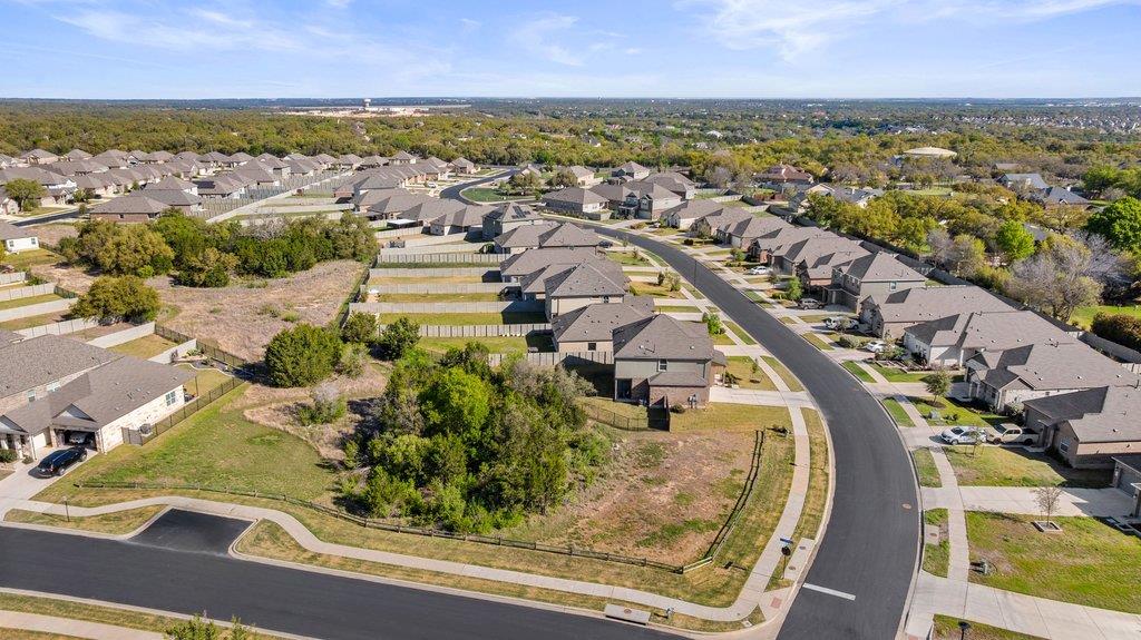 440 Wolf Springs Rd, Georgetown, TX 78628