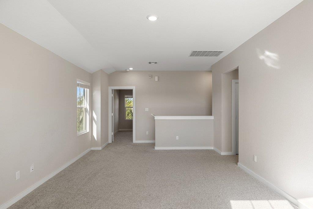 440 Wolf Springs Rd, Georgetown, TX 78628