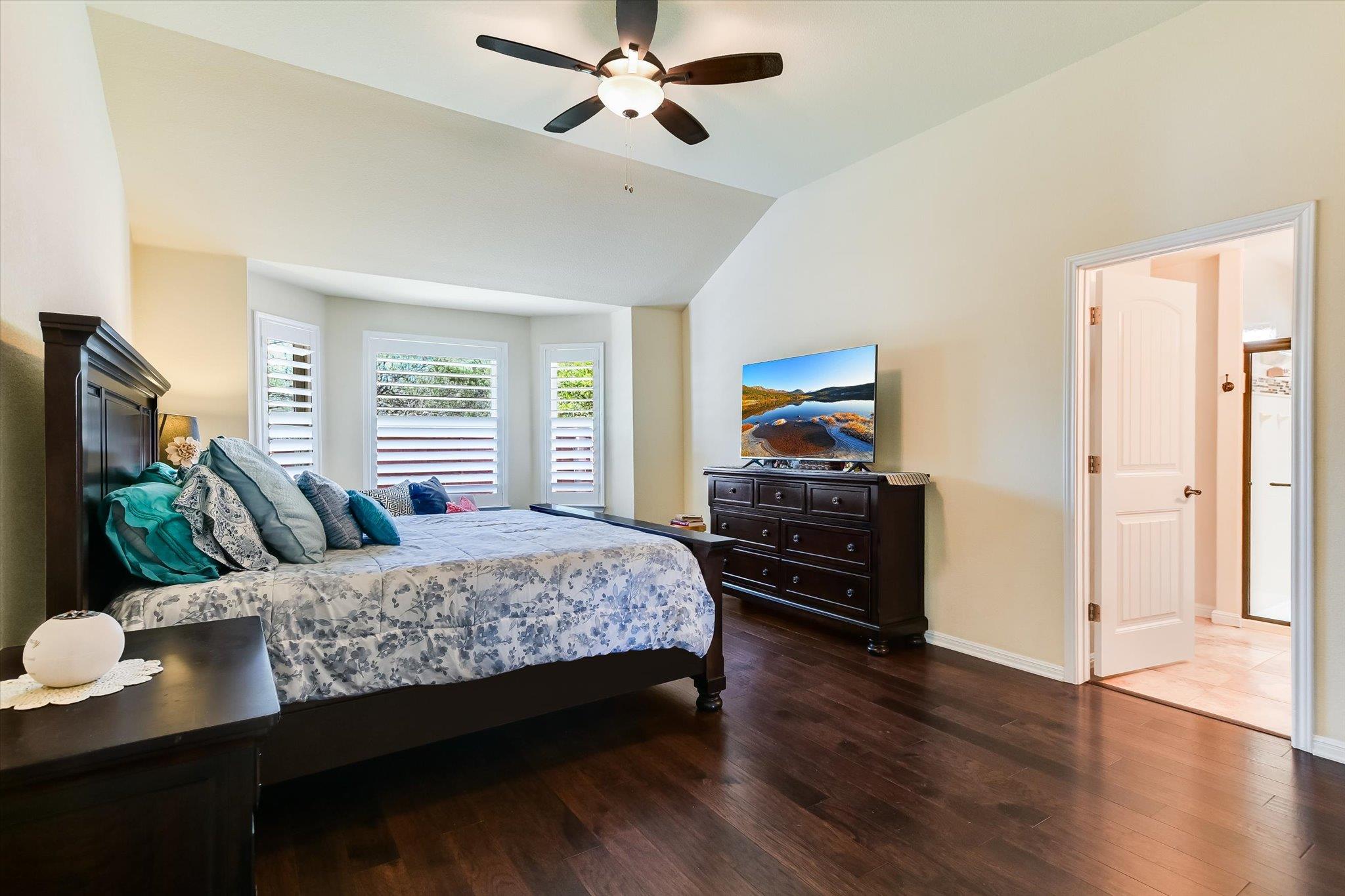 1813 Meandering Meadows Dr, Pflugerville, TX 78660