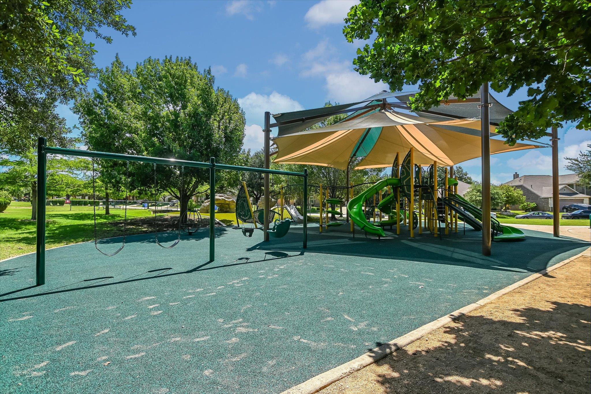 1813 Meandering Meadows Dr, Pflugerville, TX 78660