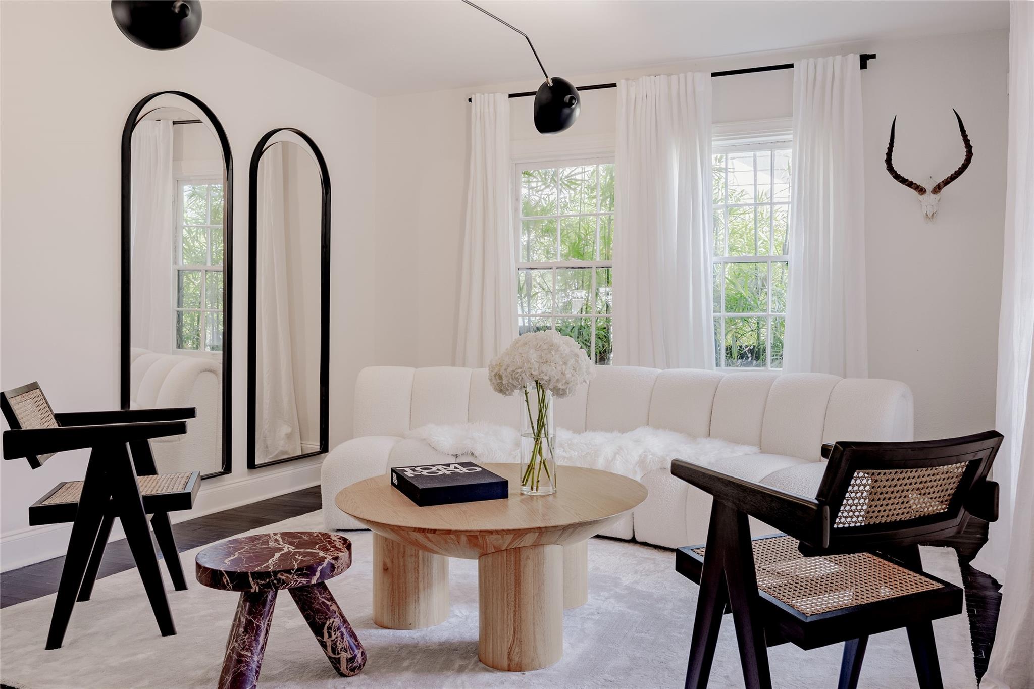 1404 Eva St, Austin, TX 78704