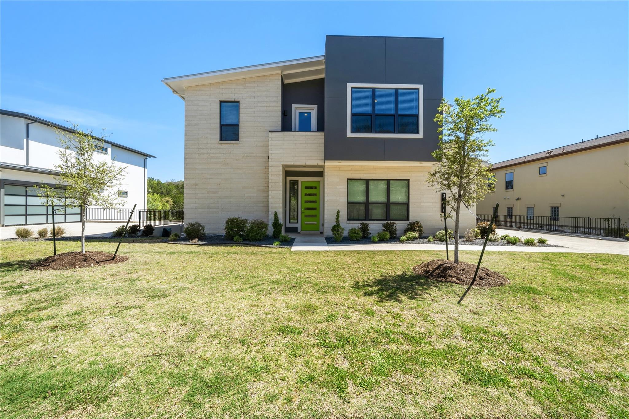 1006 Barrie Dr, Lakeway, TX 78734