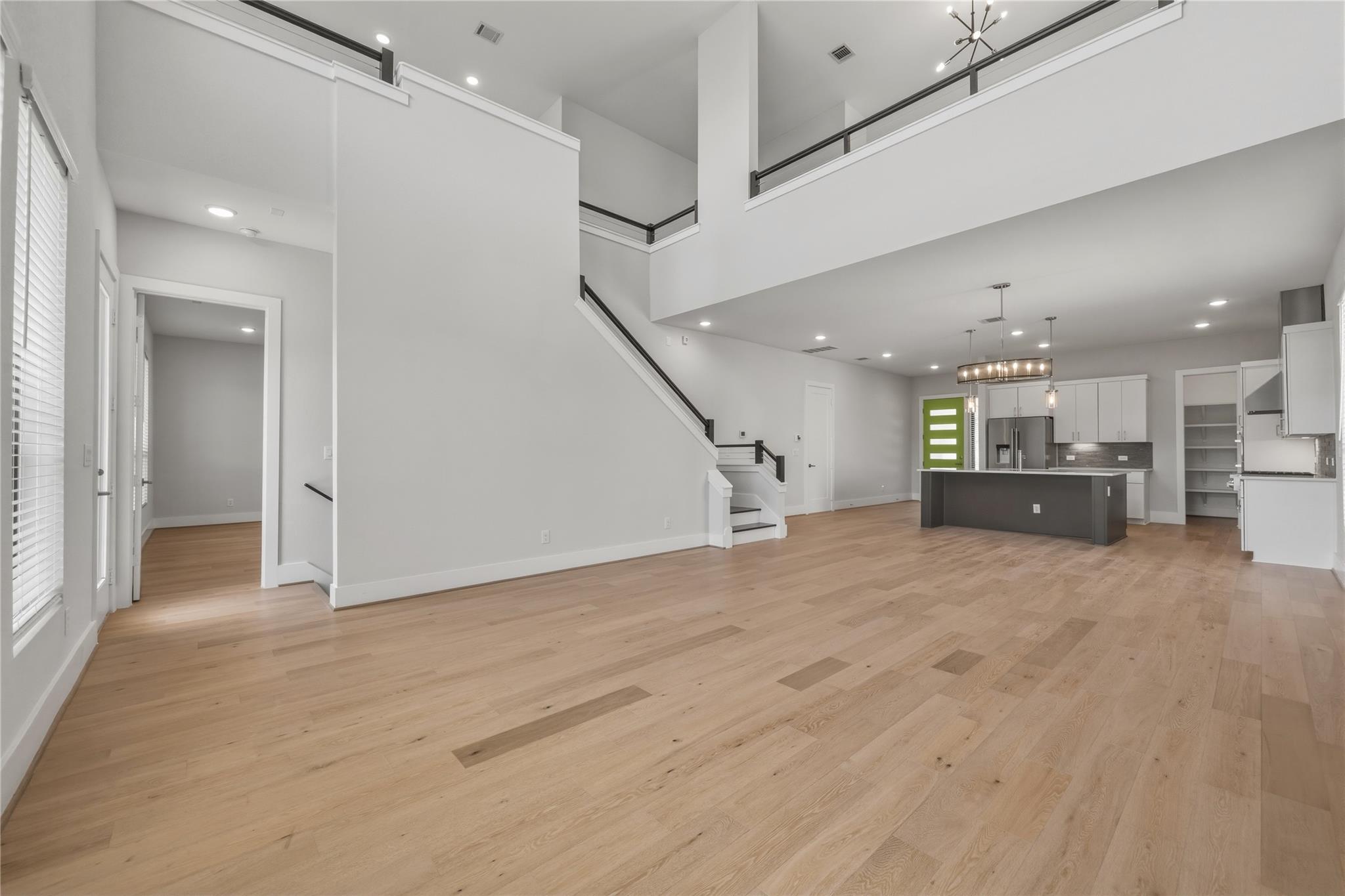 1006 Barrie Dr, Lakeway, TX 78734