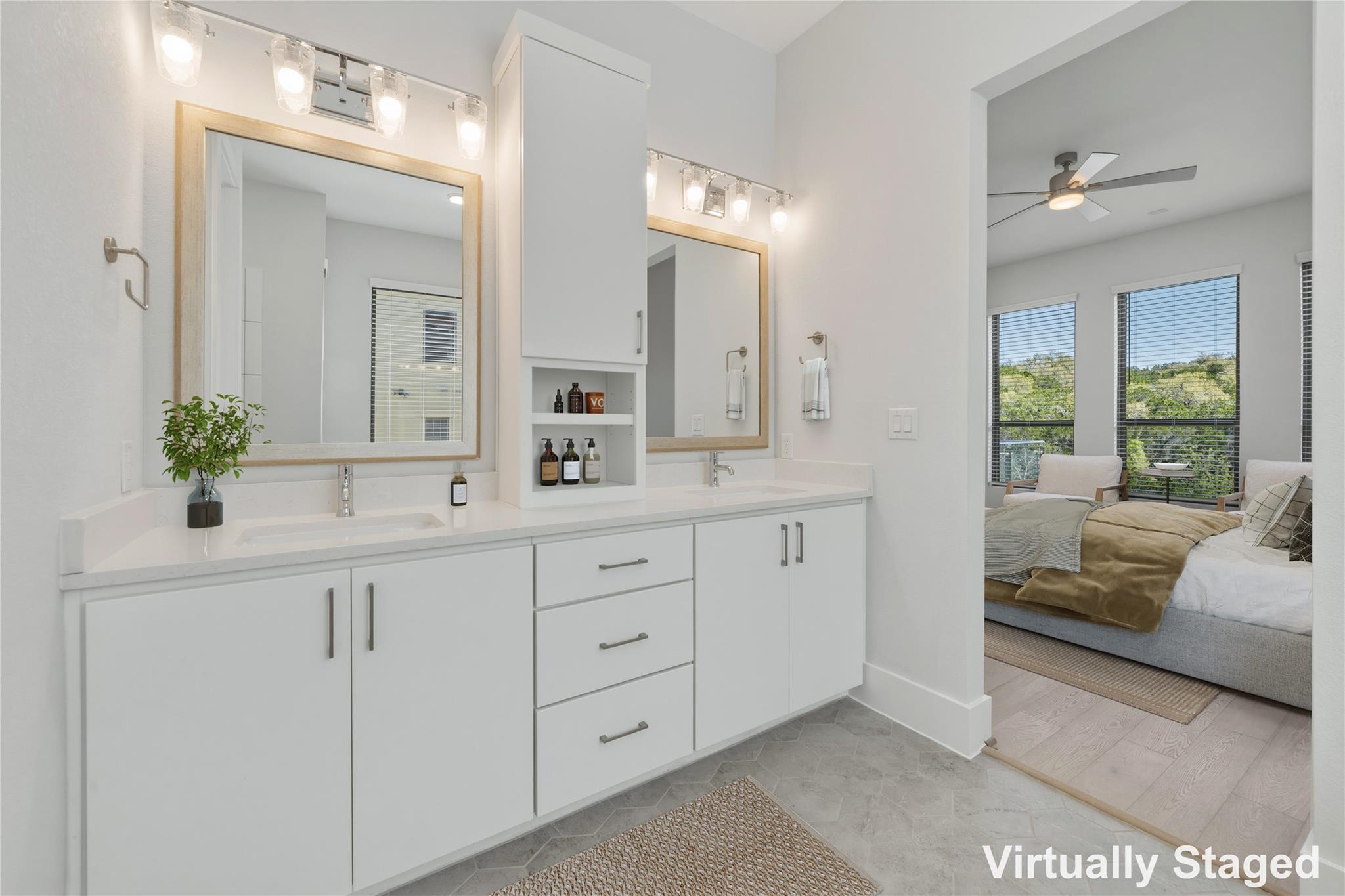 1006 Barrie Dr, Lakeway, TX 78734