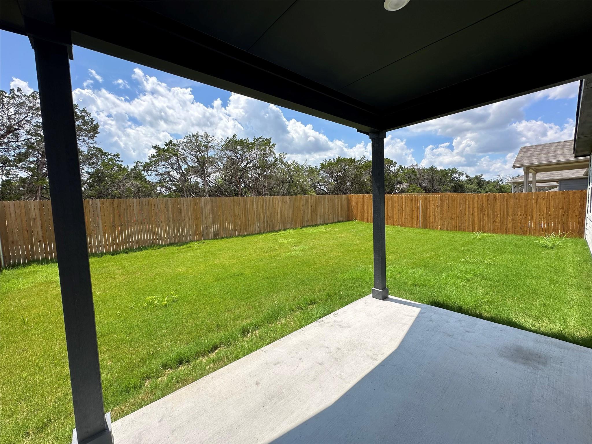 112 Diorite Dr, Liberty Hill, TX 78642