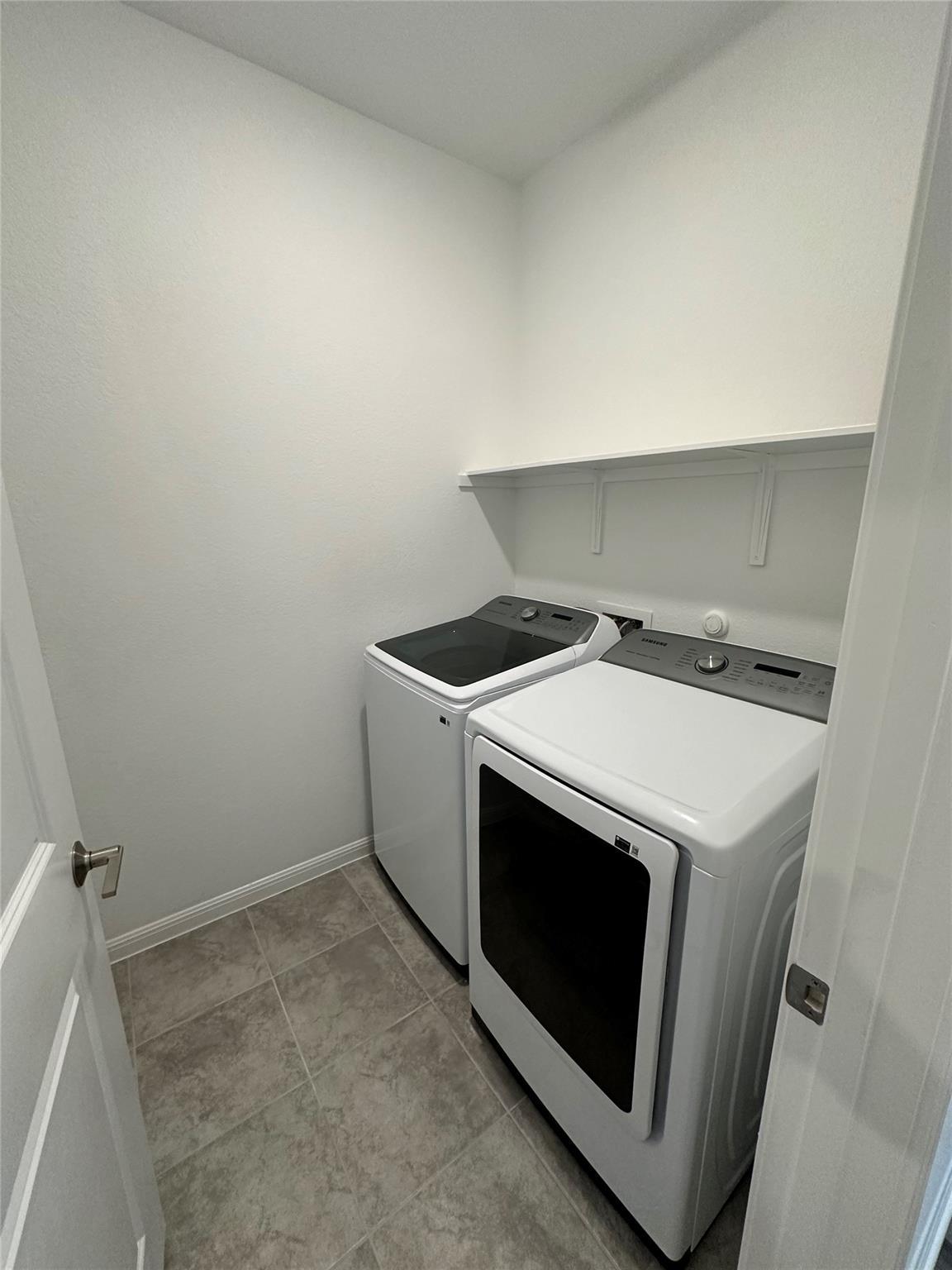 112 Diorite Dr, Liberty Hill, TX 78642