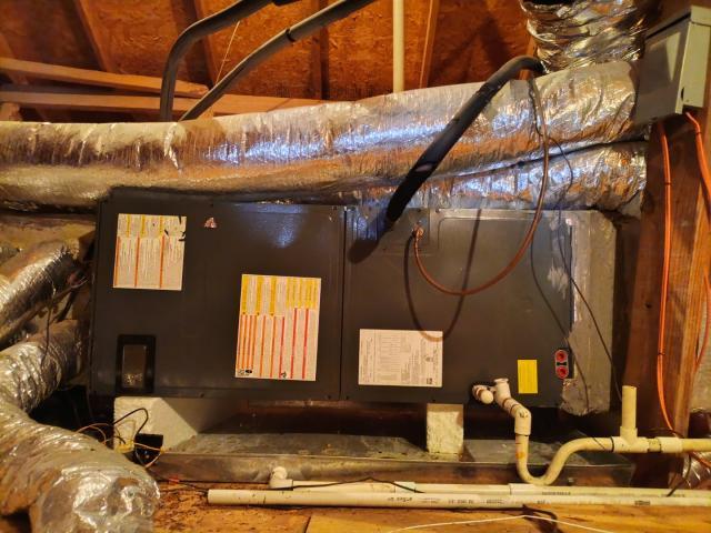 132 Enchanted Cv, Cedar Creek, TX 75156