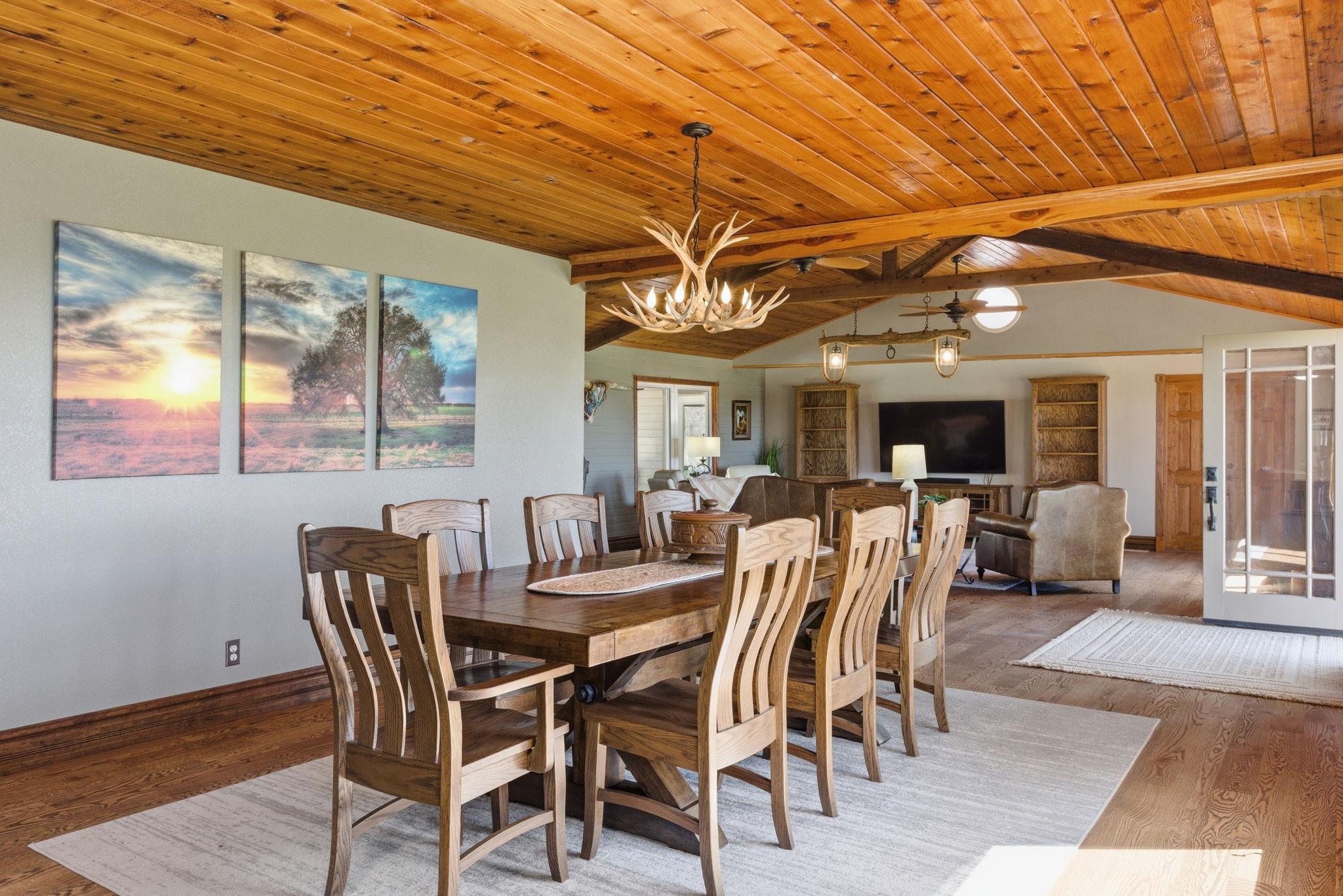 18335 FM 86, Red Rock, TX 78662