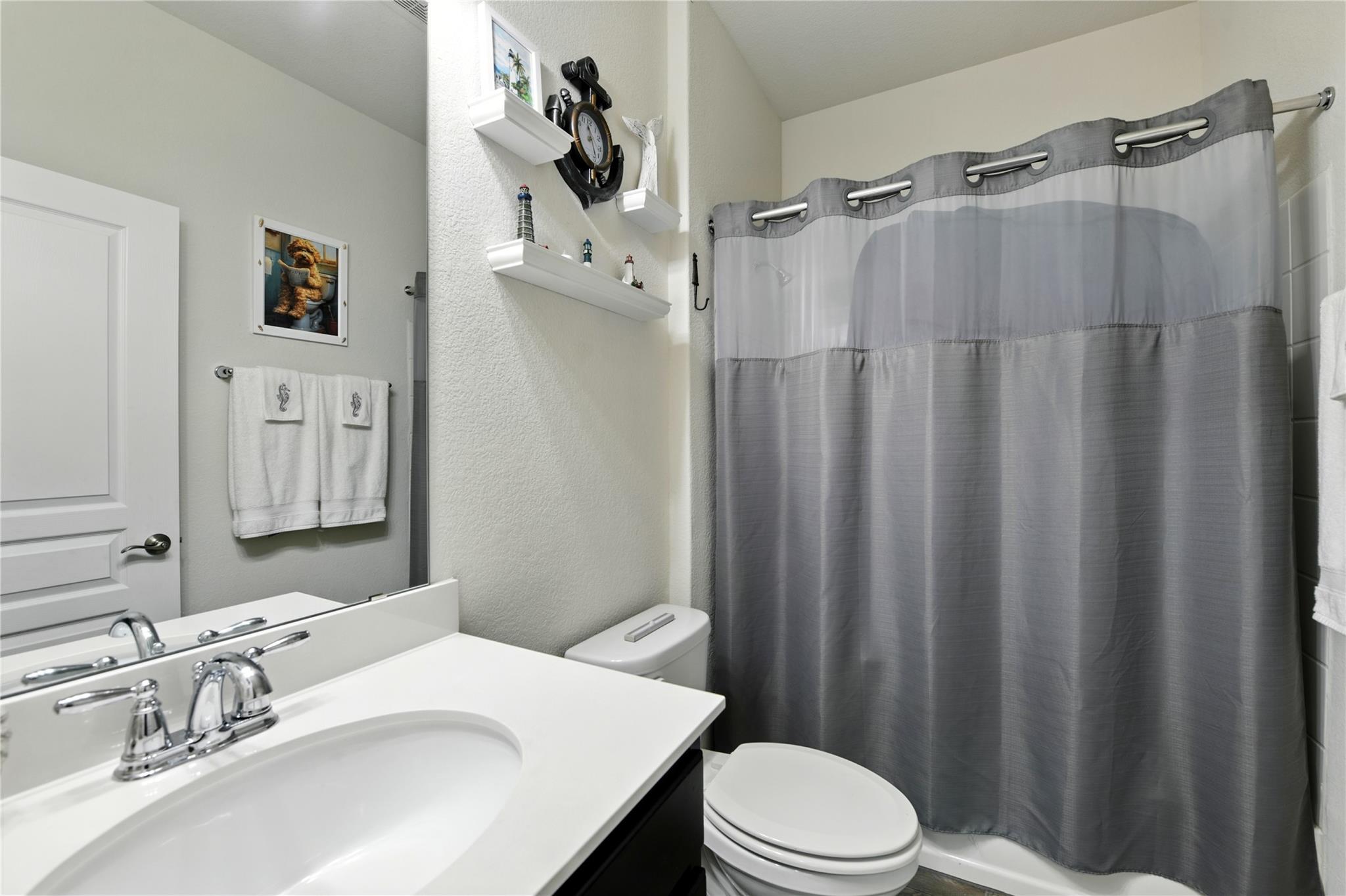 107 Calhoun Ln, Georgetown, TX 78633