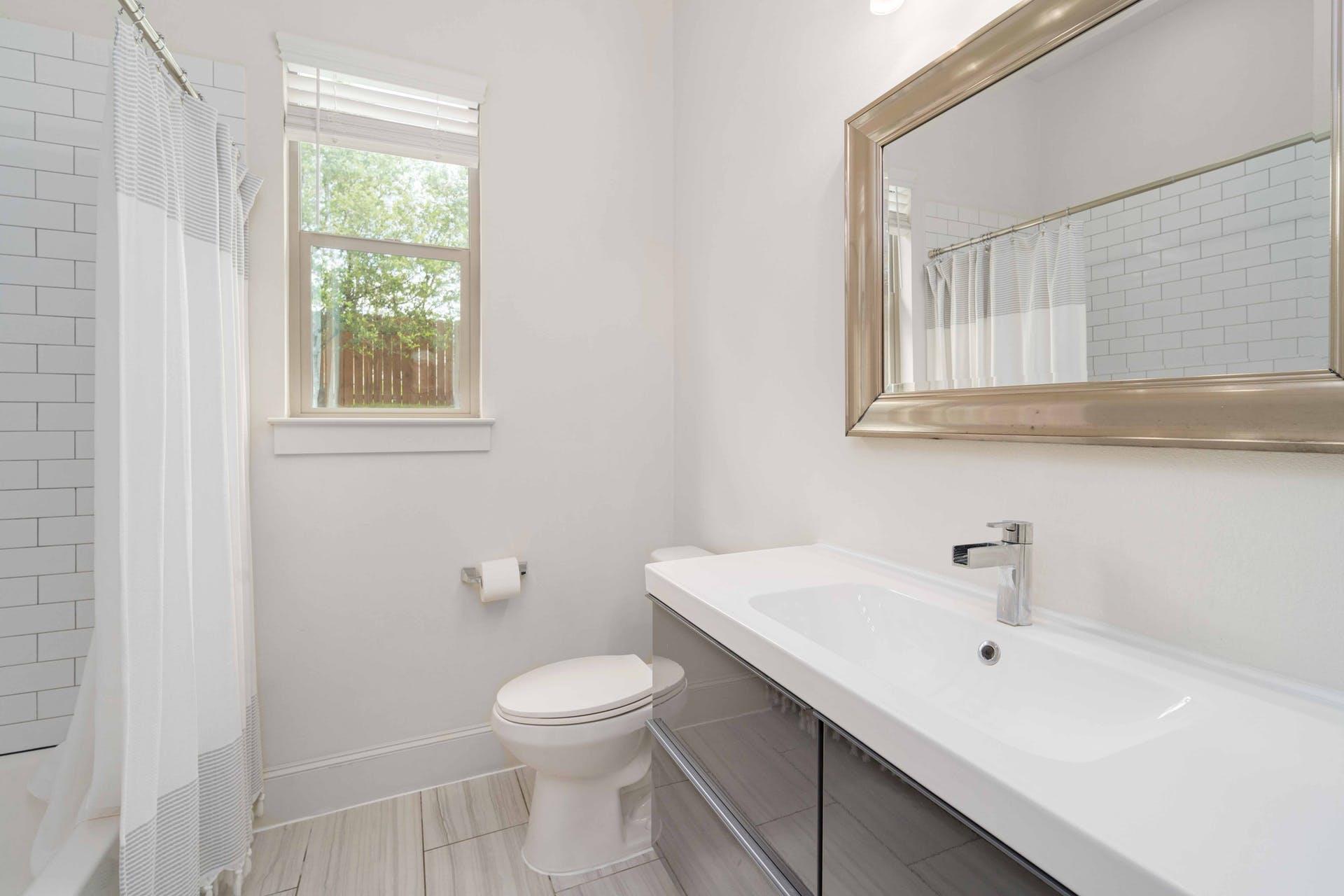 10129 Longhorn Skwy, Dripping Springs, TX 78620