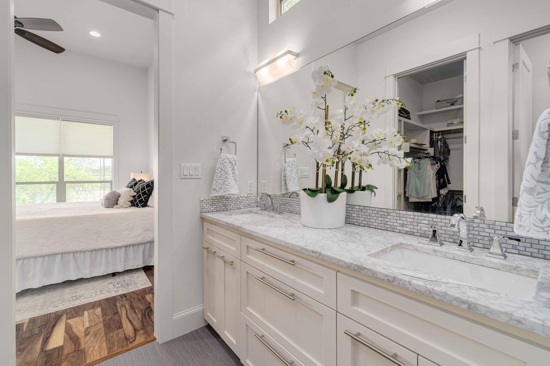 10129 Longhorn Skwy, Dripping Springs, TX 78620