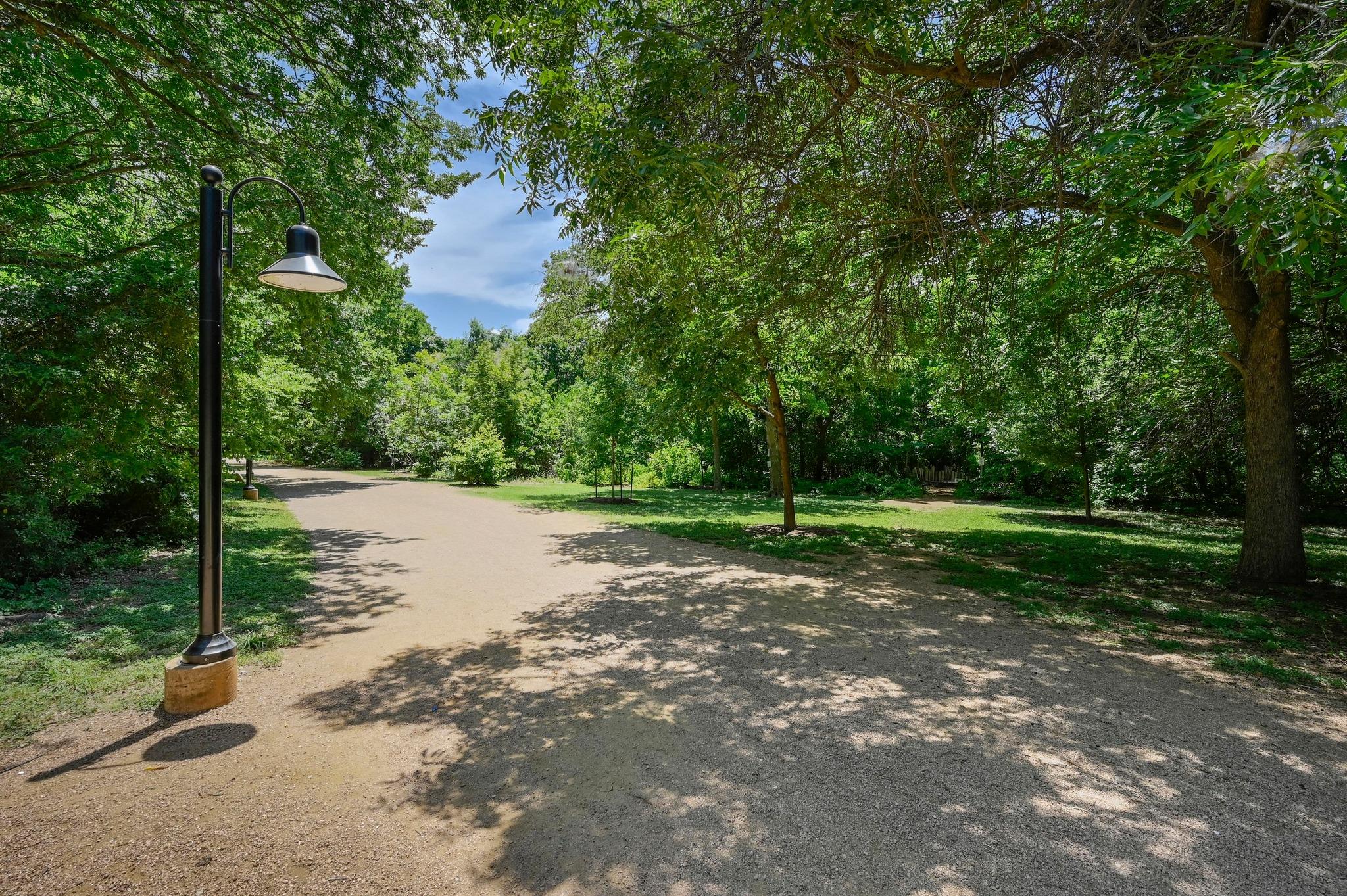 15514 Cadoz Dr, Austin, TX 78728